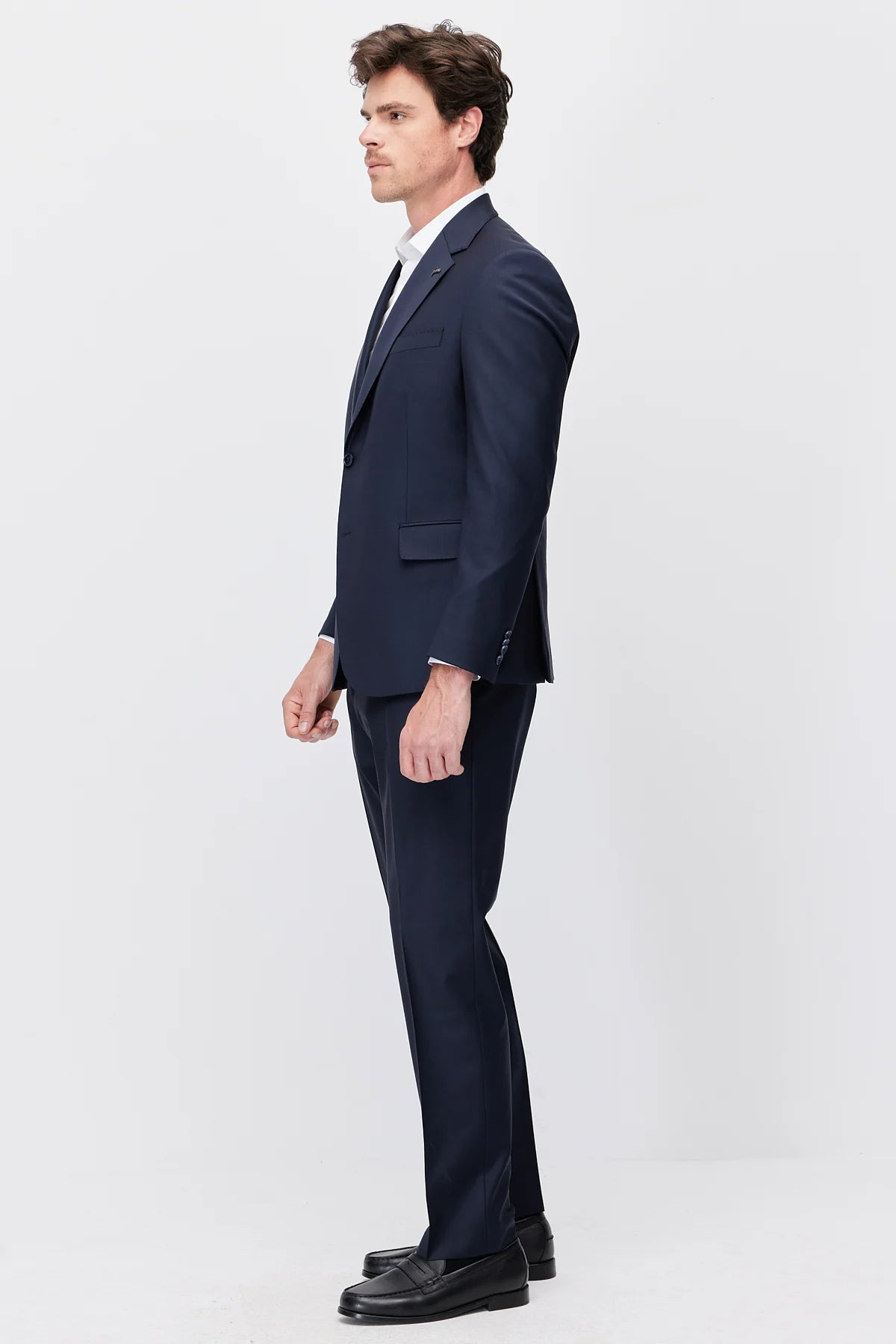 Men's Classic Fit Suit
