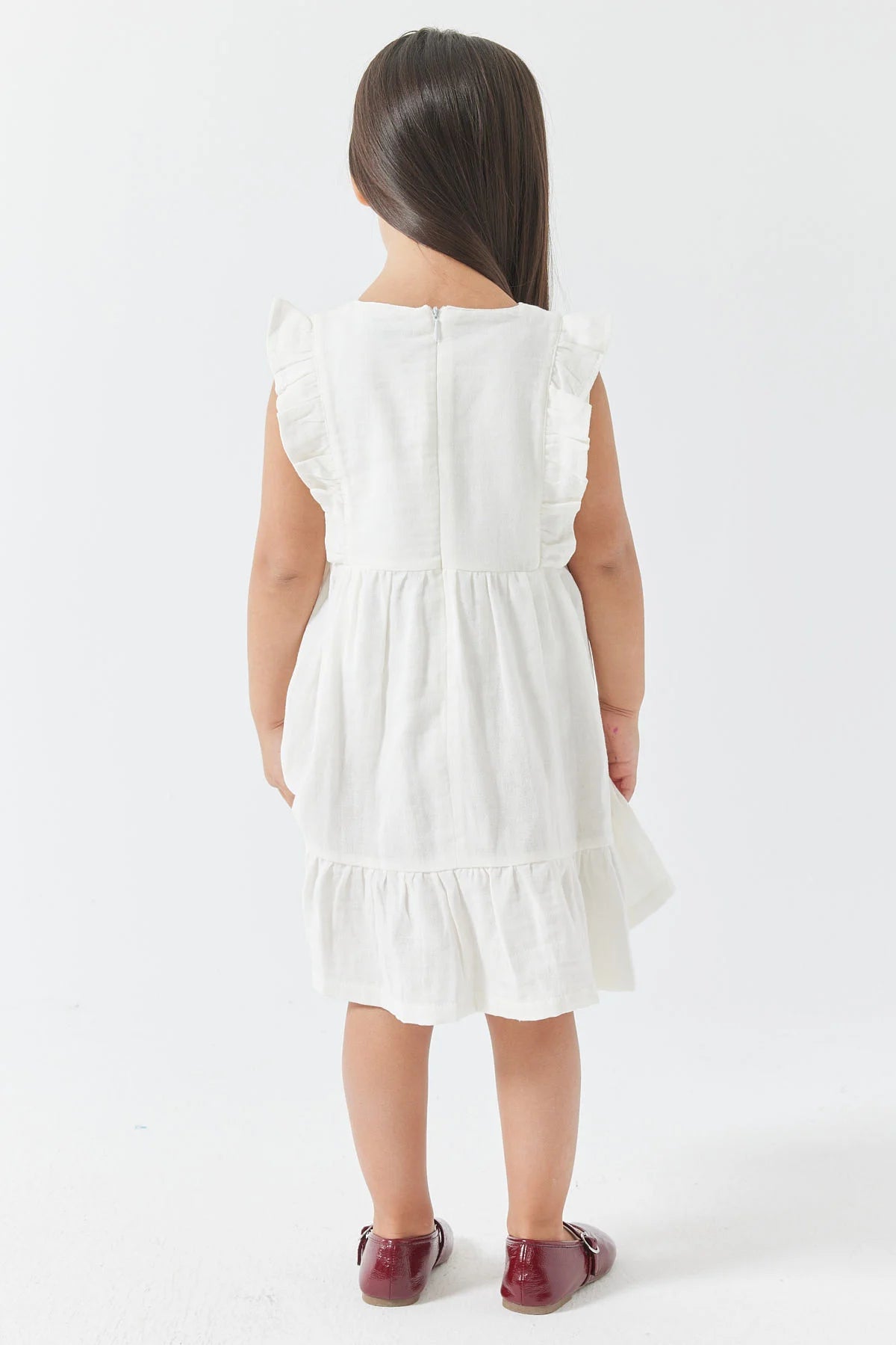 عەزیەی بێ قۆڵی کچان