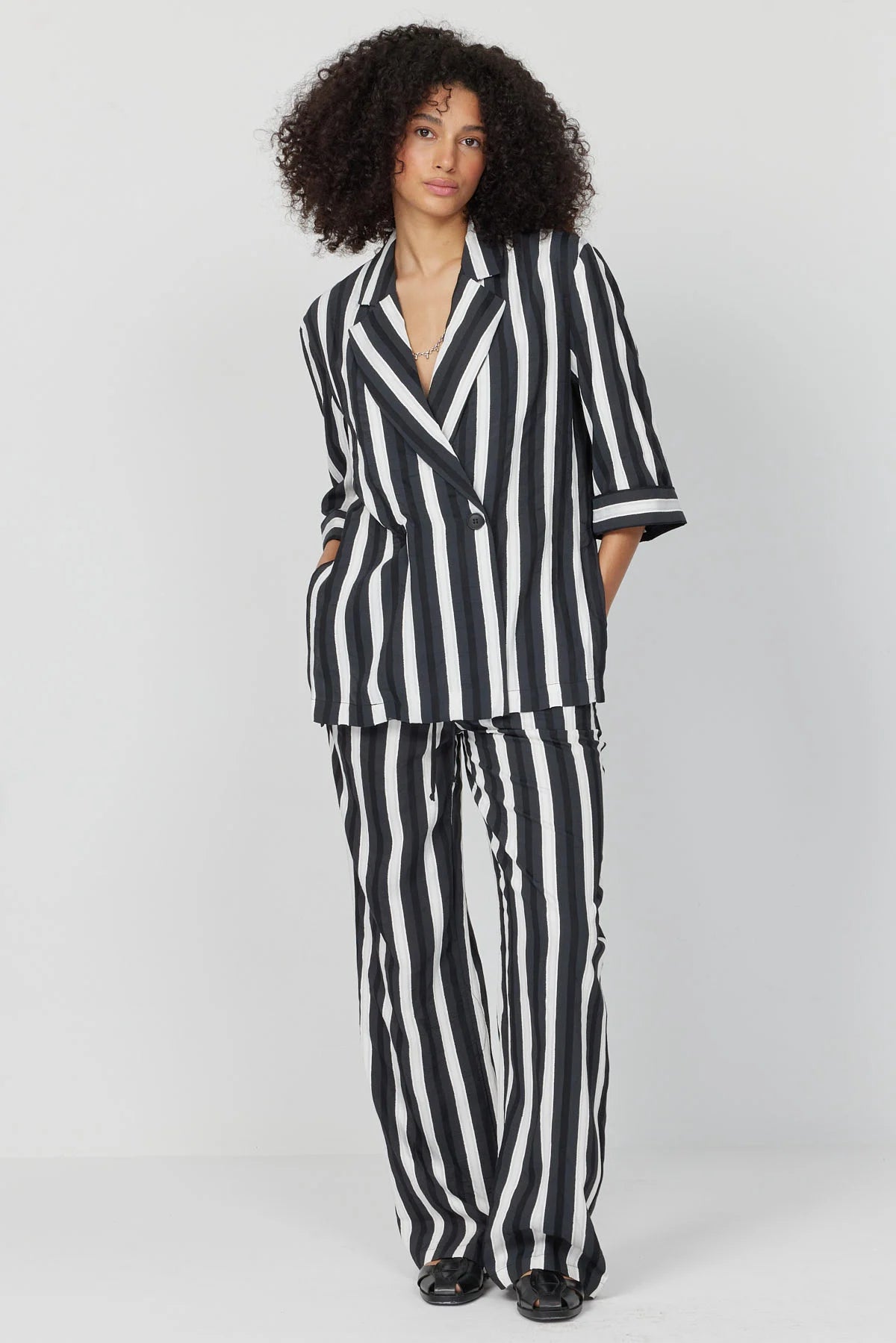 Women's Capri Sleeve Striped Jacket