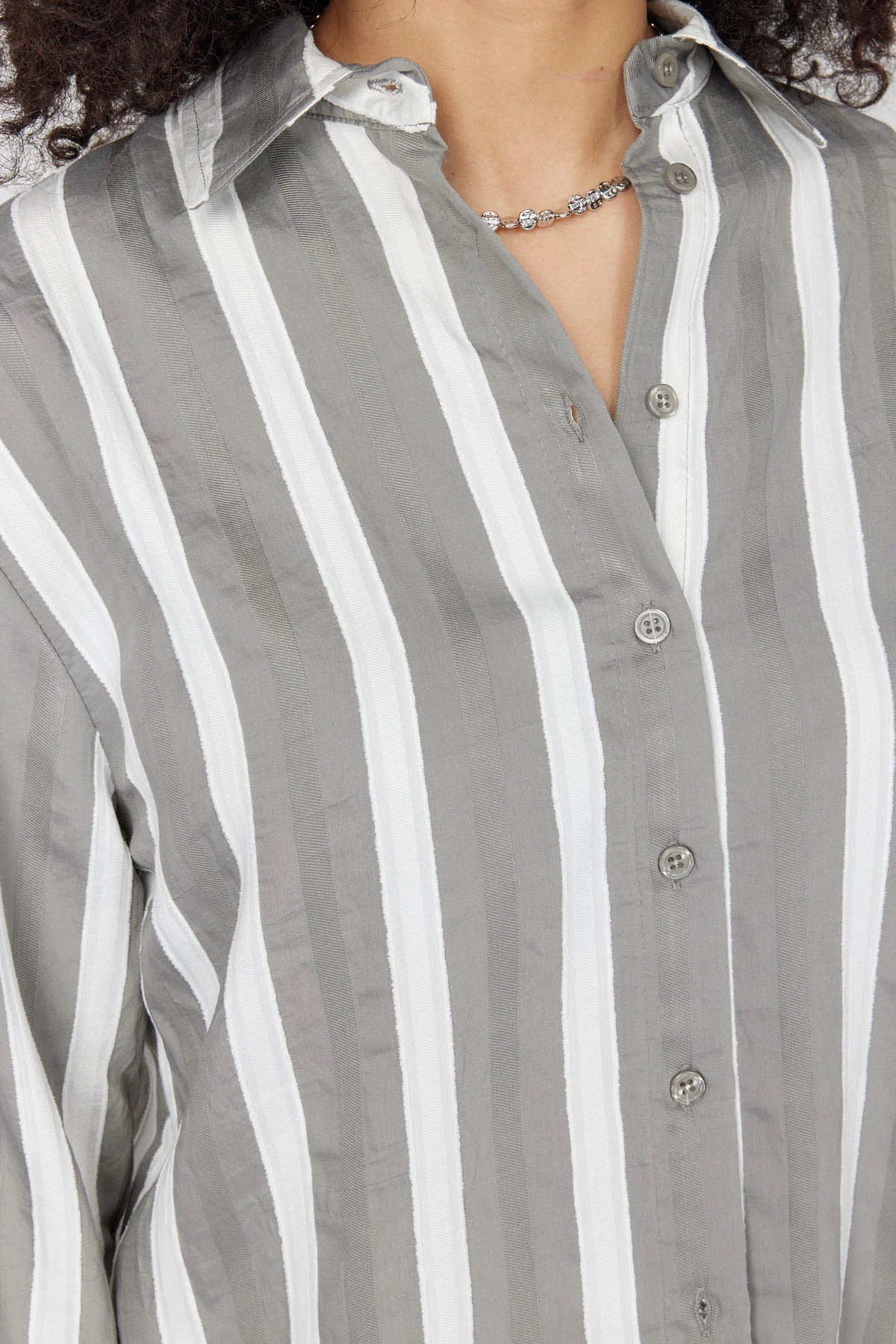 کراسی ڕەنگاوڕەنگی ئافرەتان