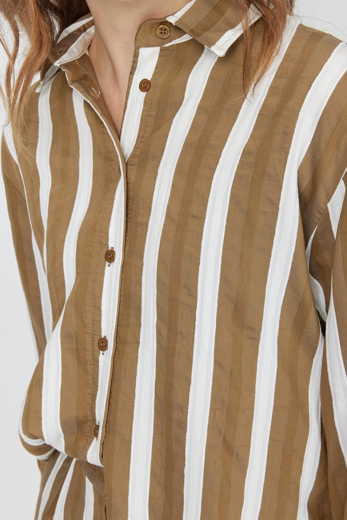 کراسی ڕەنگاوڕەنگی ئافرەتان