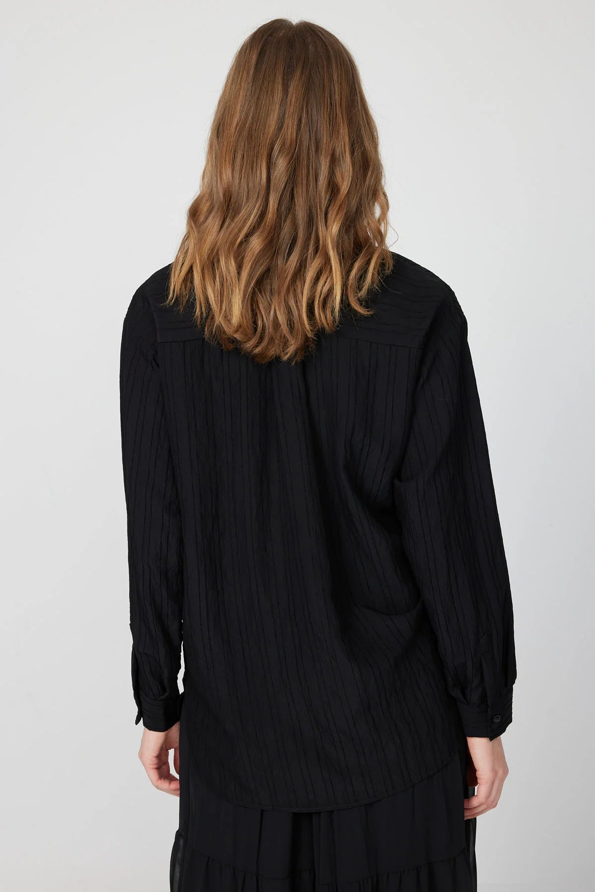 کراسێکی ڕەنگاوڕەنگی ئافرەتان