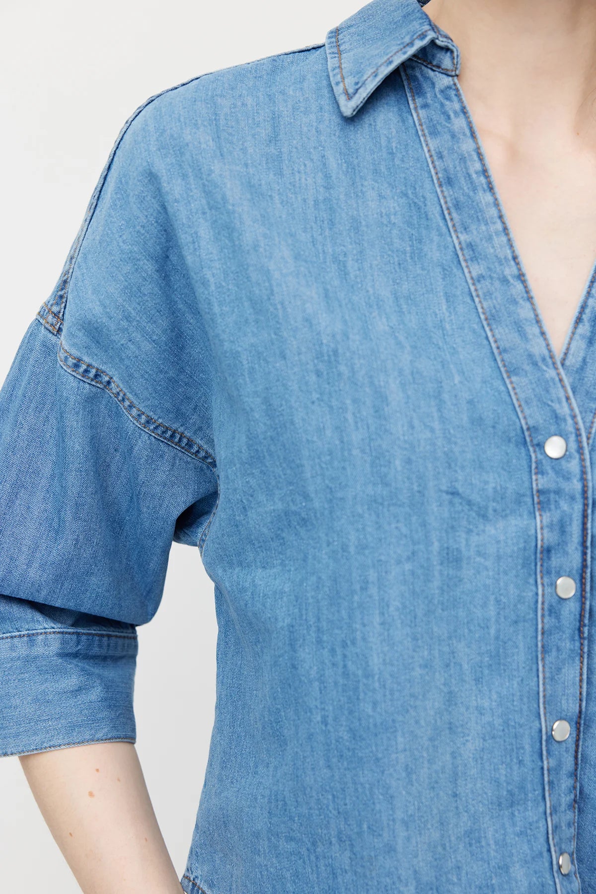 Women's V-Neck Oversize Denim Shirt