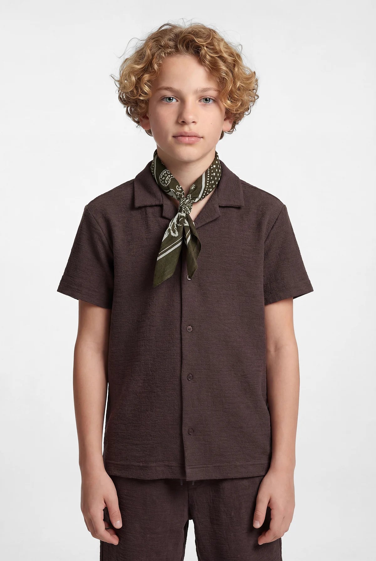 قميص أولادي بياقة كوبية