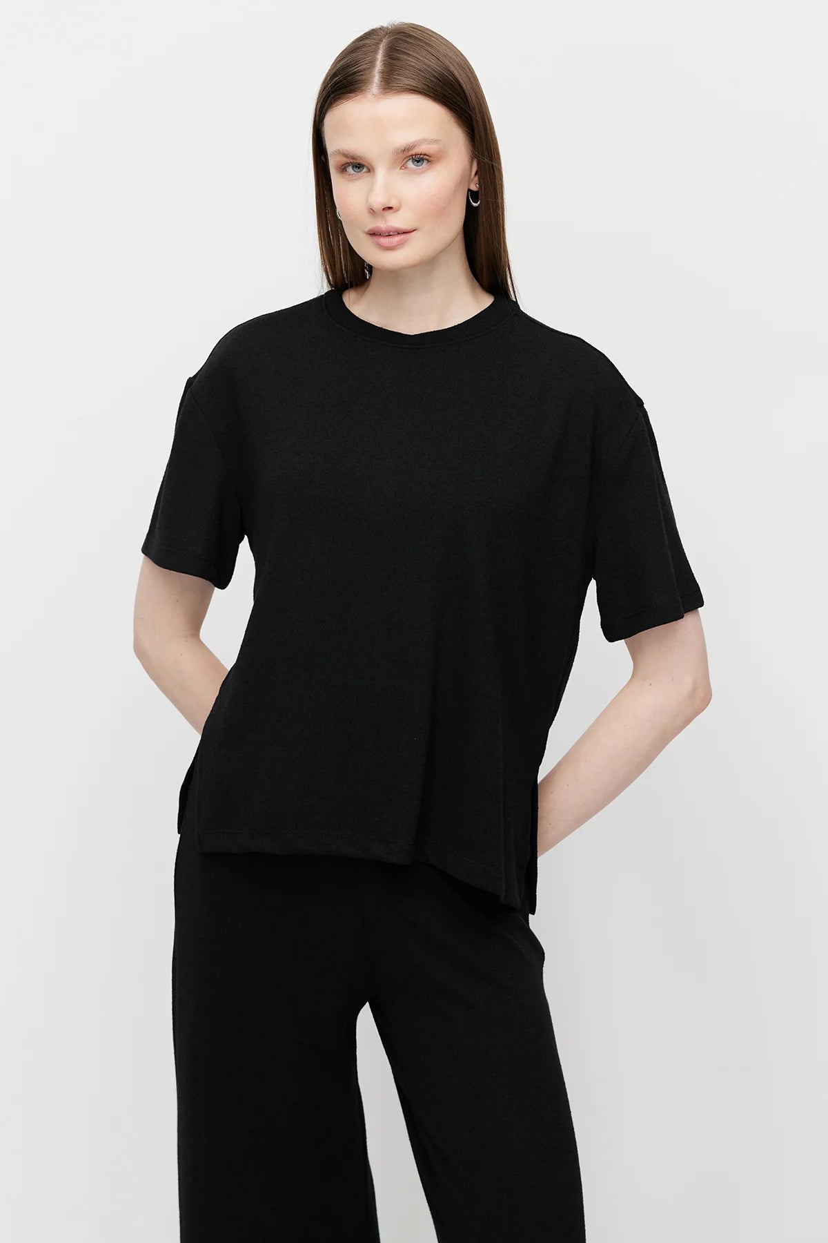 Women's Crew Neck Oversize Blouse with Side Slits