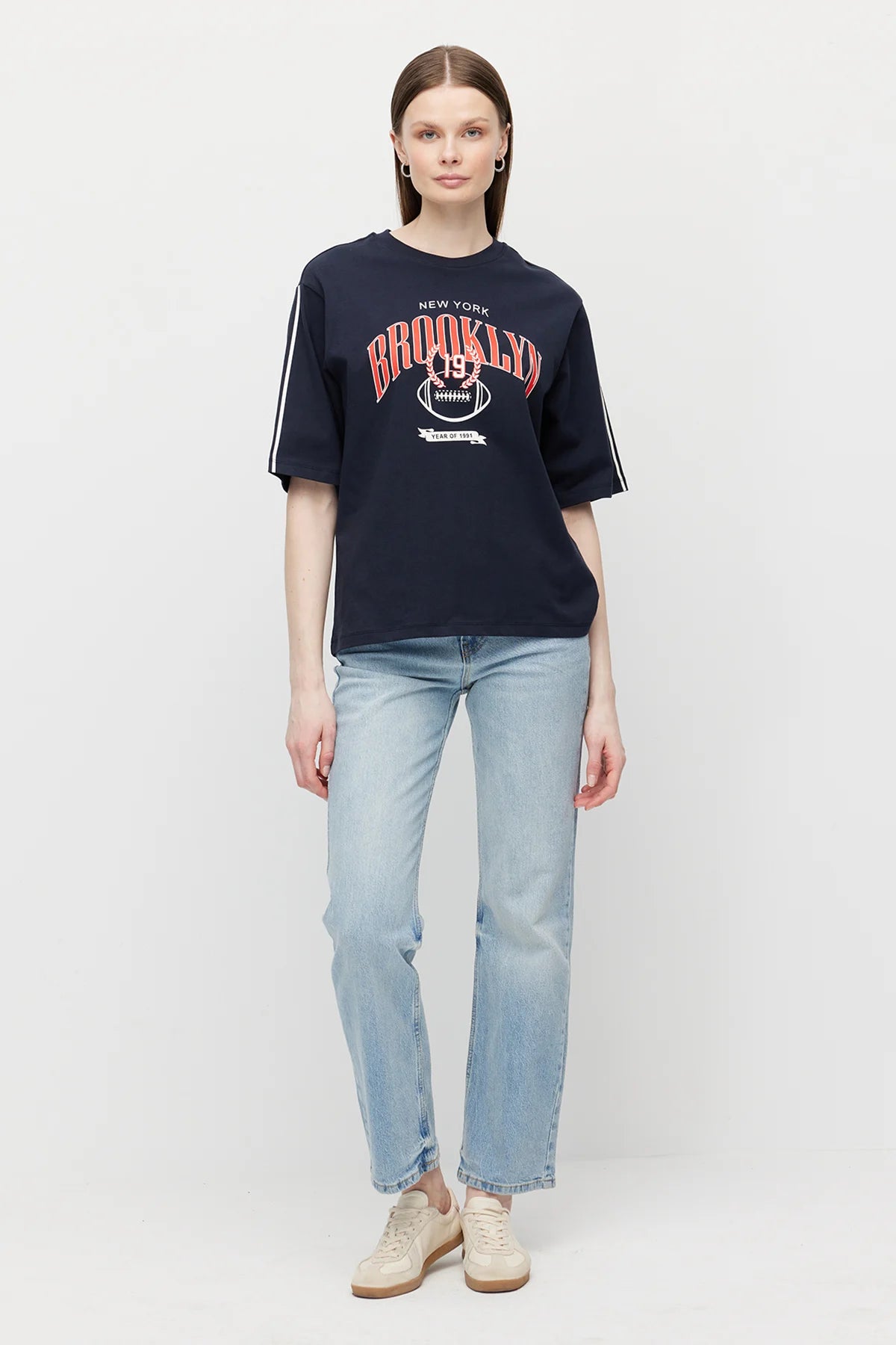 Women's Crew Neck Printed Oversize T-Shirt