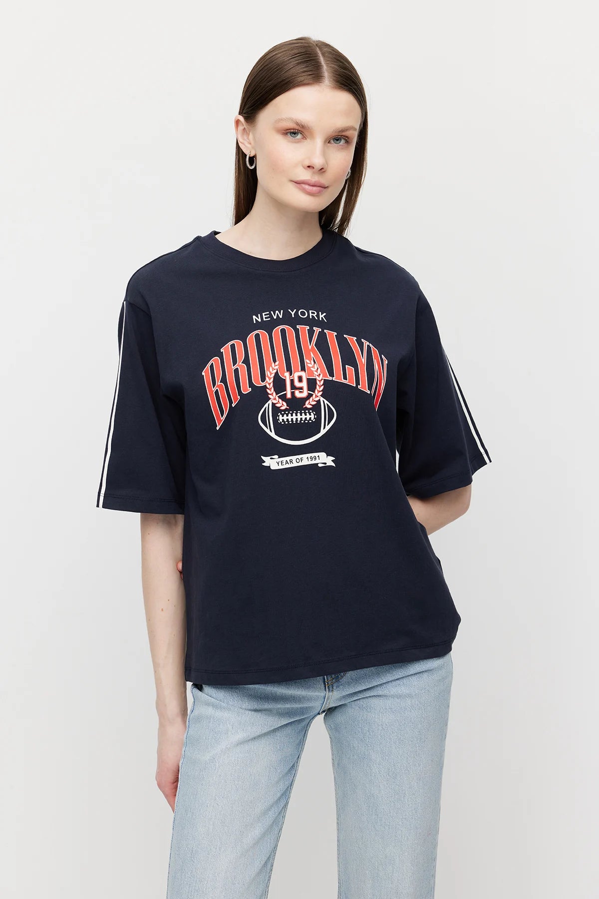 Women's Crew Neck Printed Oversize T-Shirt