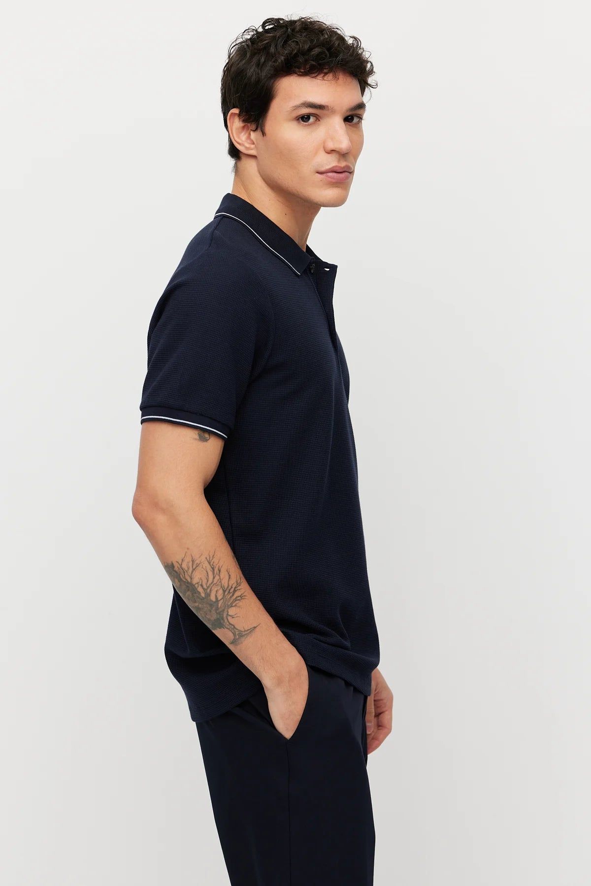 Men's Contrast Stitch Polo Collar T-shirt