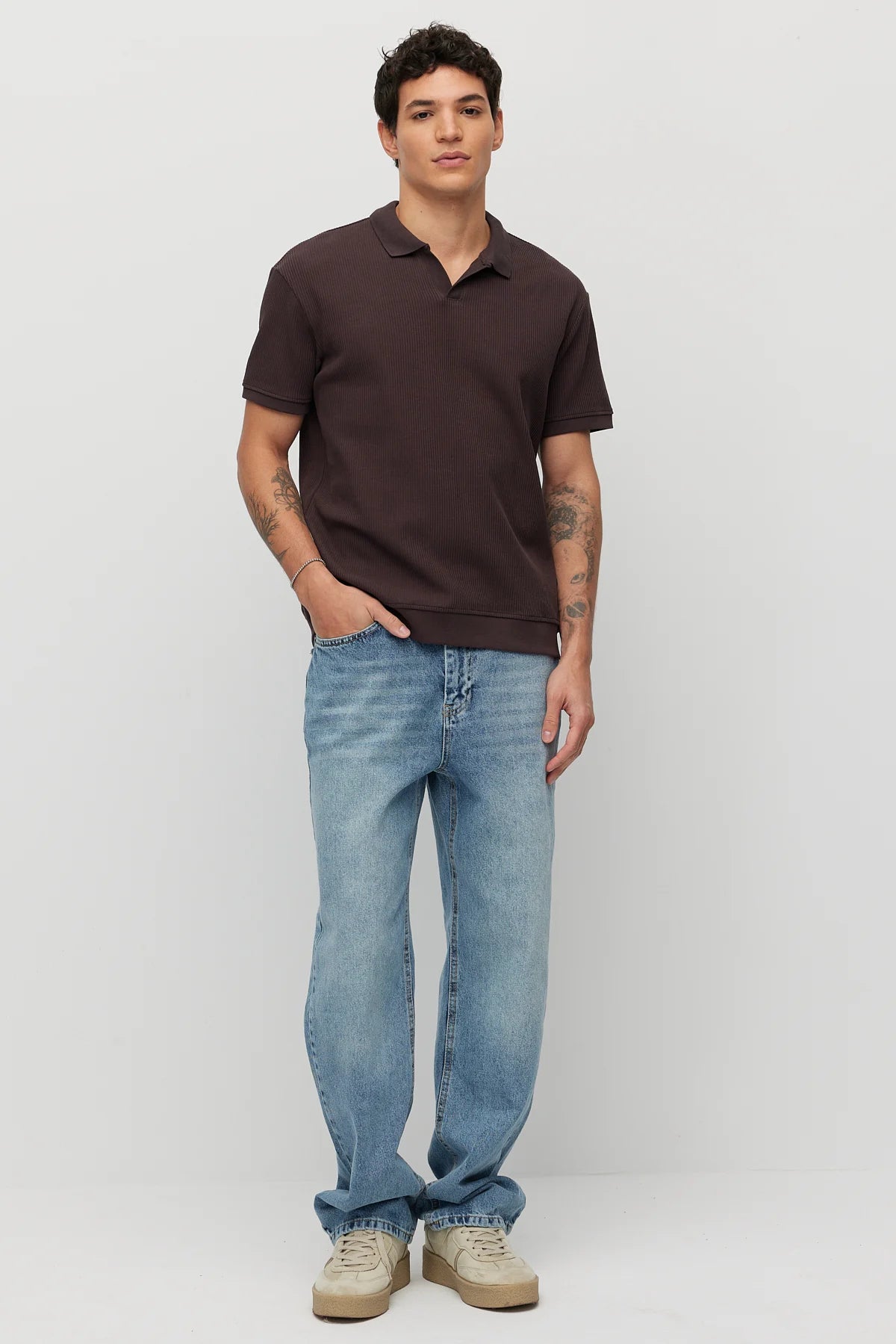 Men's Textured Collar T-shirt