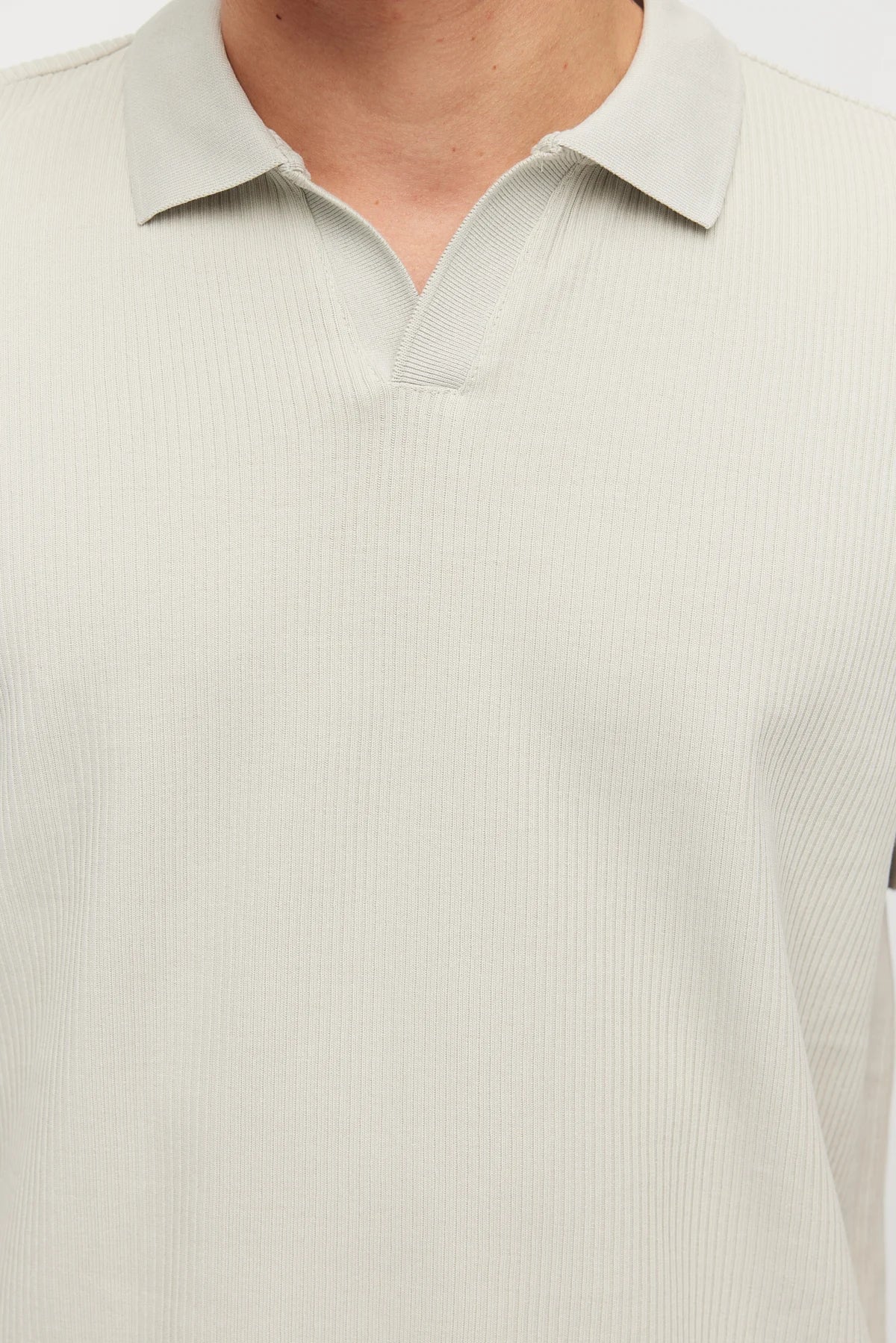 Men's Textured Collar T-shirt