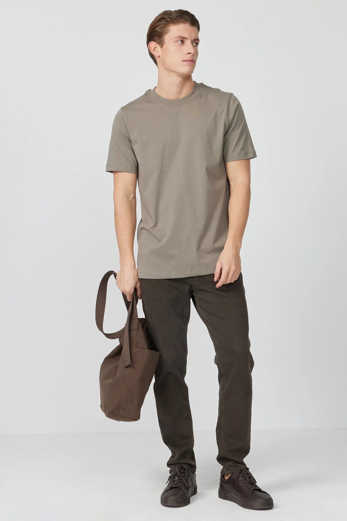 Men's Basic T-shirt