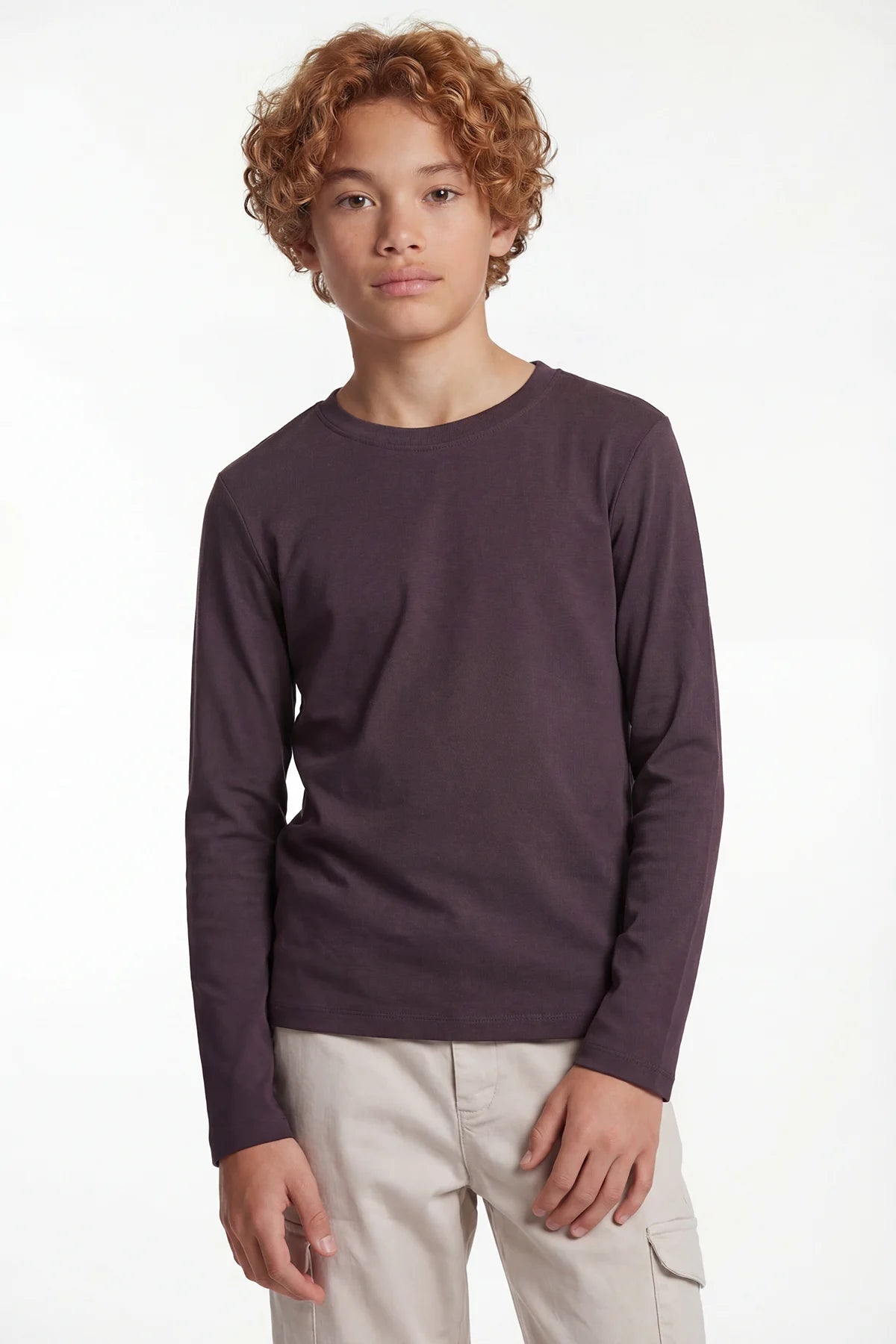 تيشيرت أساسي بأكمام طويلة للأولاد