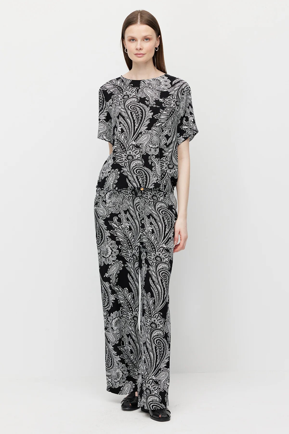 Women's Patterned Trousers with Drawstring Waist