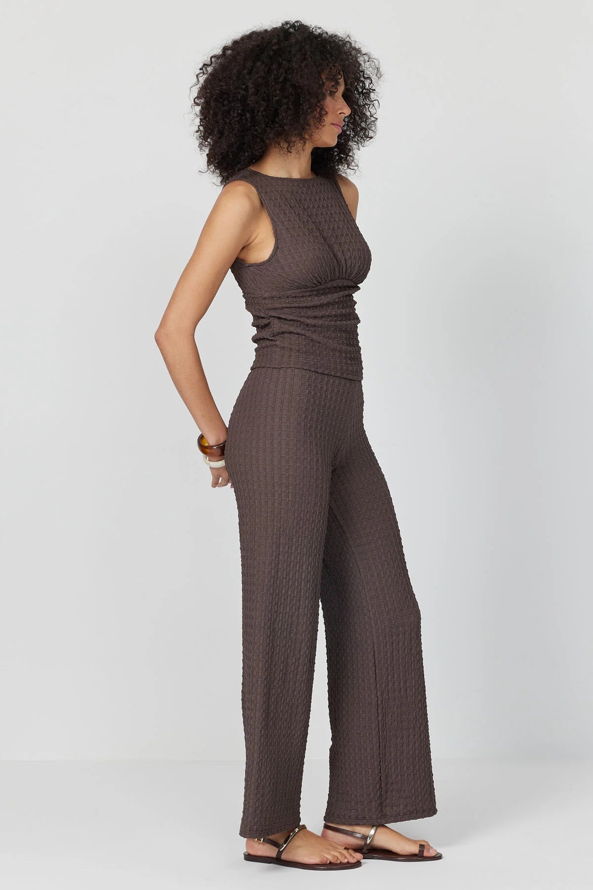 پانتۆڵی ڕەنگاوڕەنگی ئافرەتان