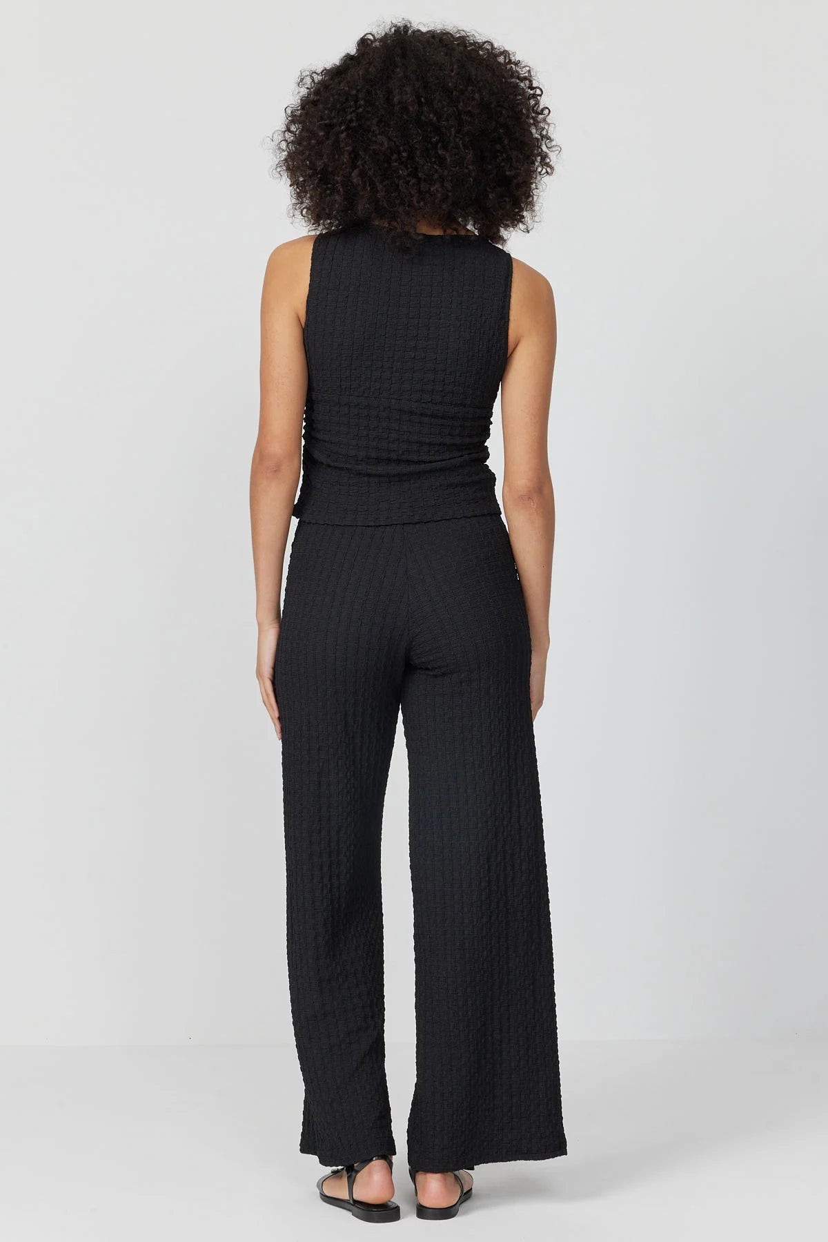 پانتۆڵی ڕەنگاوڕەنگی ئافرەتان