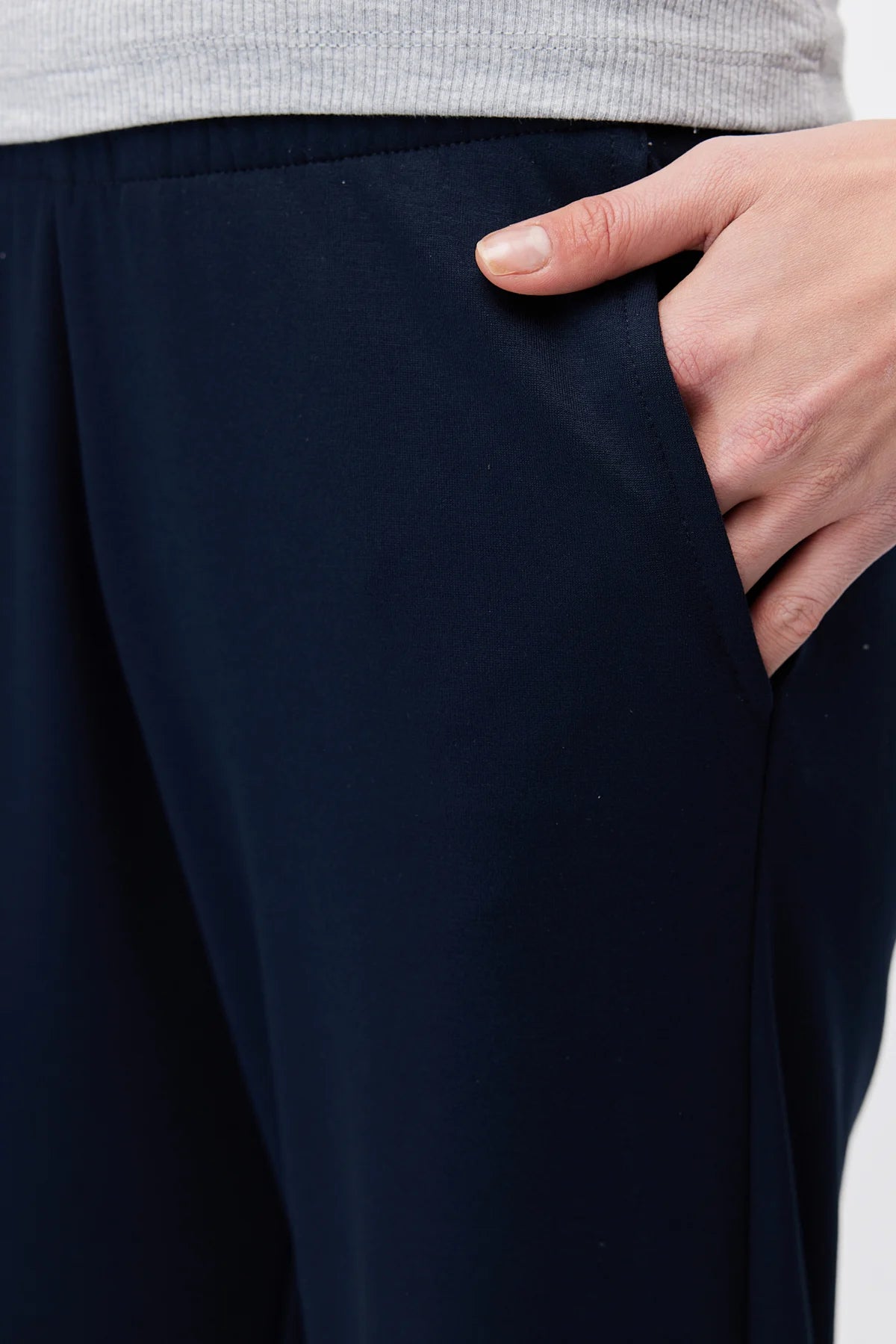 Women's Sweatpants with Elastic Waistband