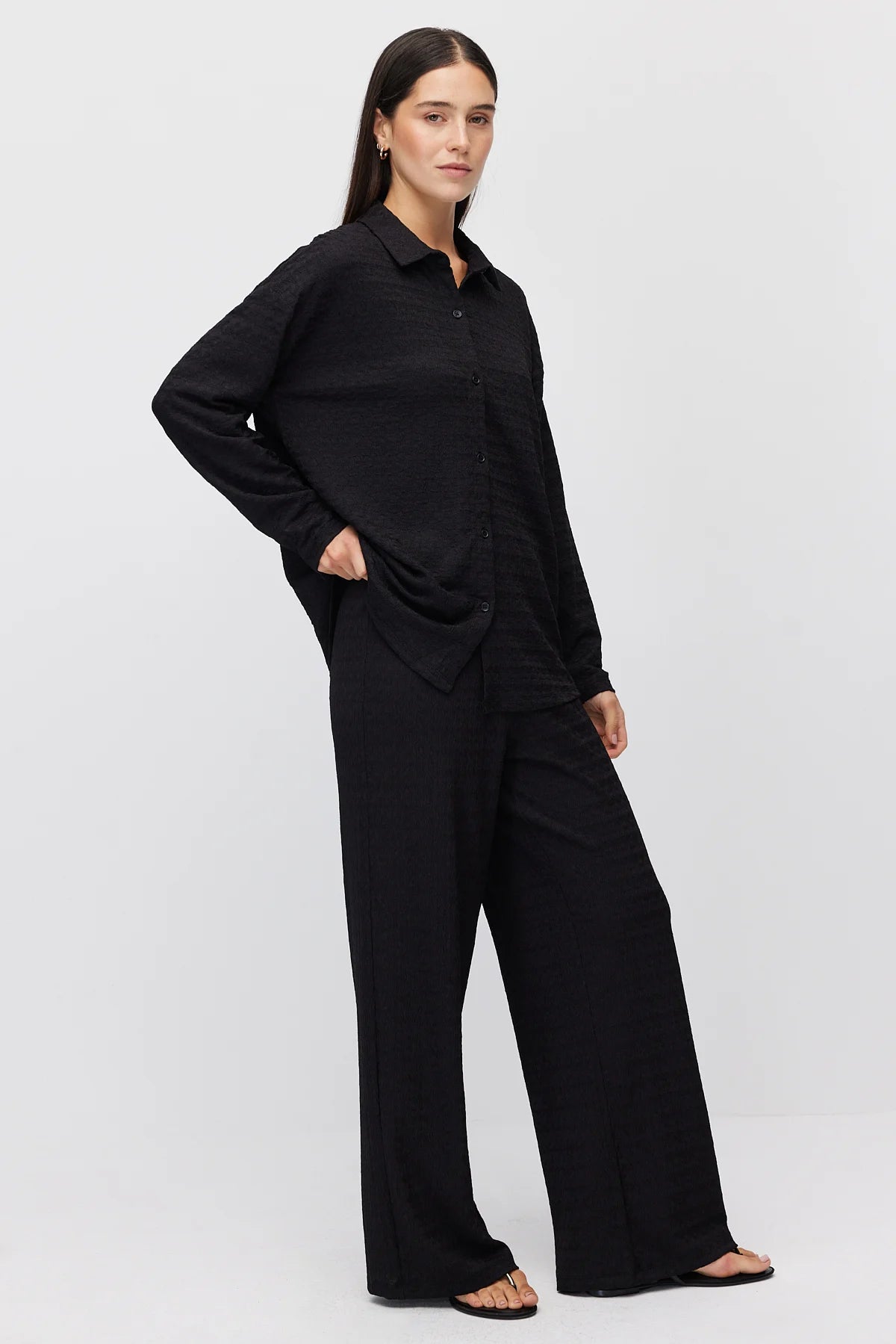 Women's Textured Pants with Elastic Waistband