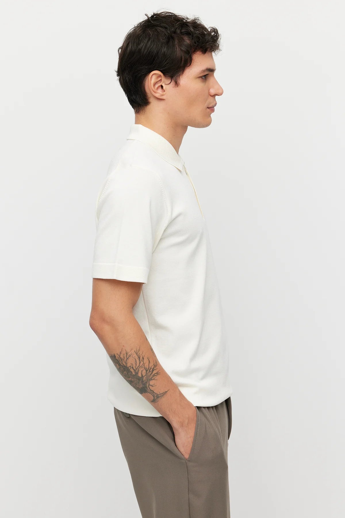 Men's Knitted T-shirt with Concealed Zip Collar