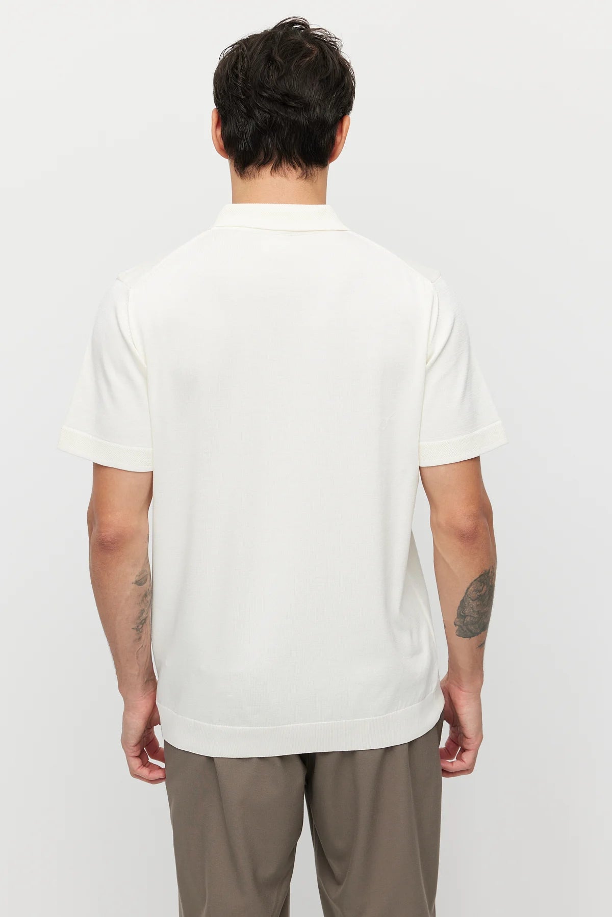 Men's Knitted T-shirt with Concealed Zip Collar