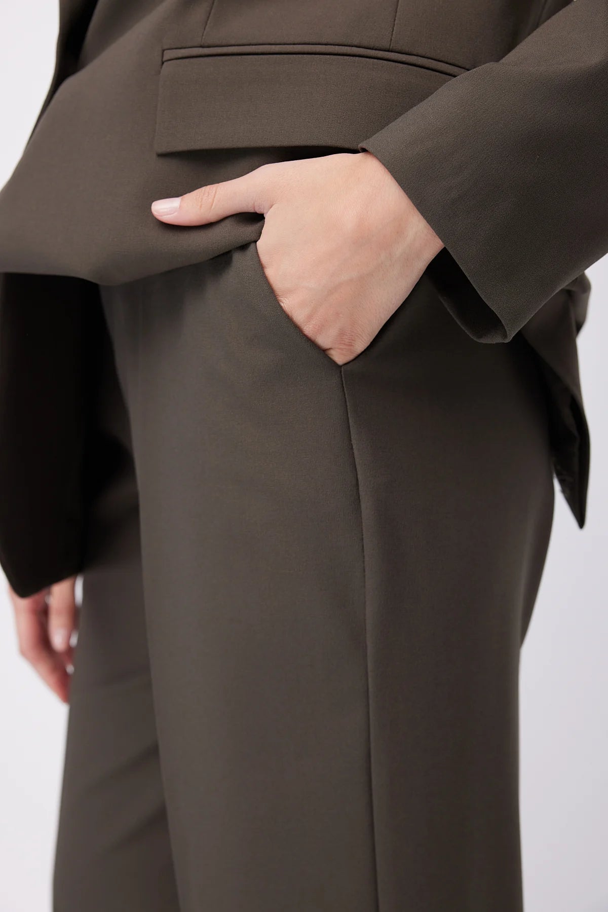 Women's Wide Leg Fabric Trousers