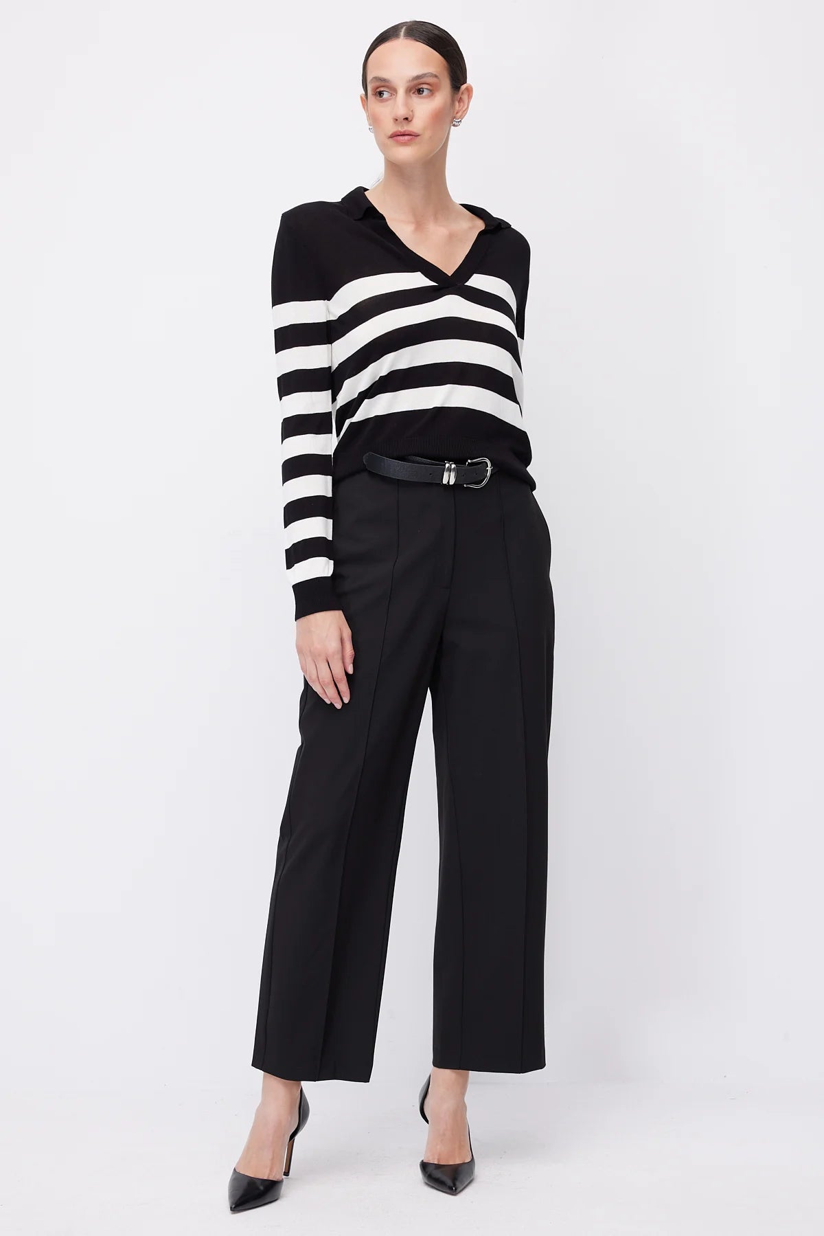 Women's High-Waisted Fabric Trousers with Front Pleat Detail