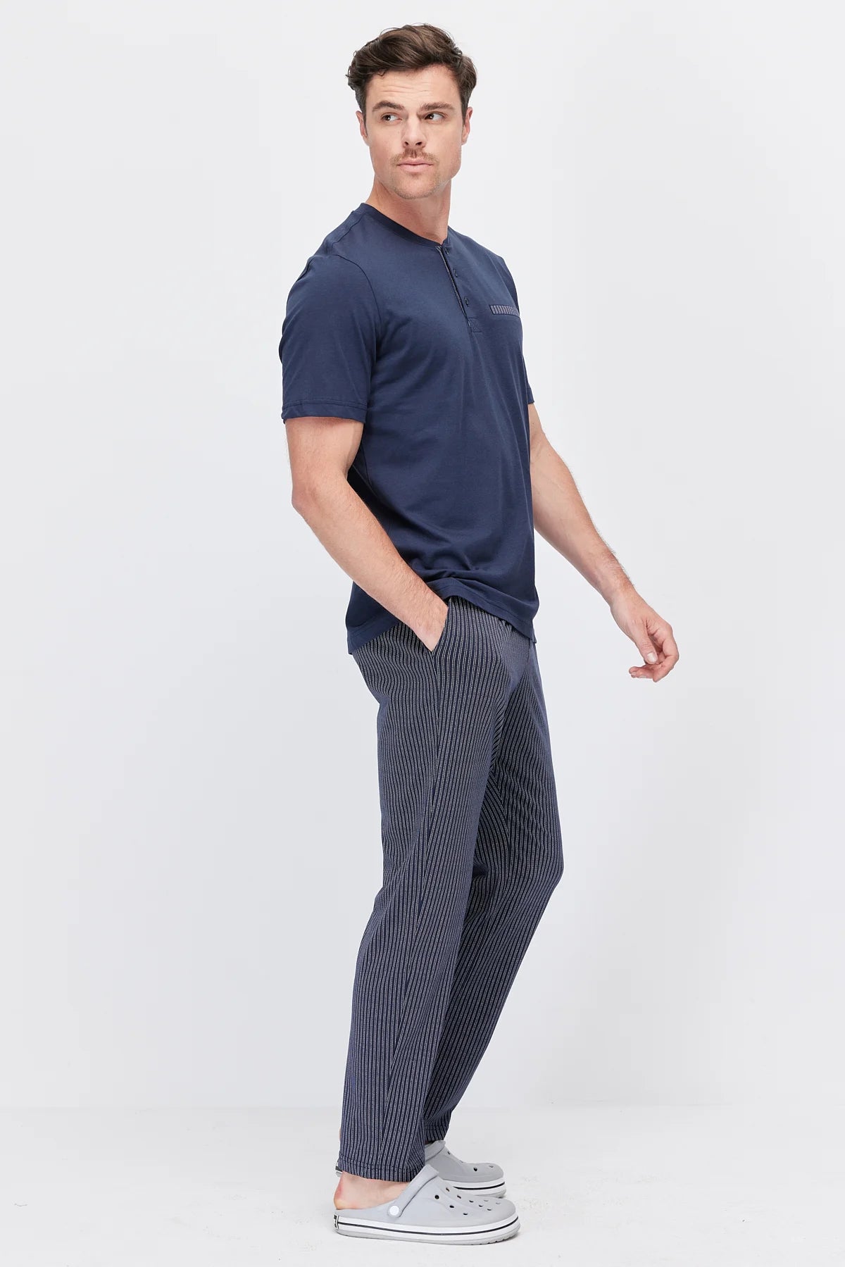 Men's Short-Sleeved Striped Pajama Set