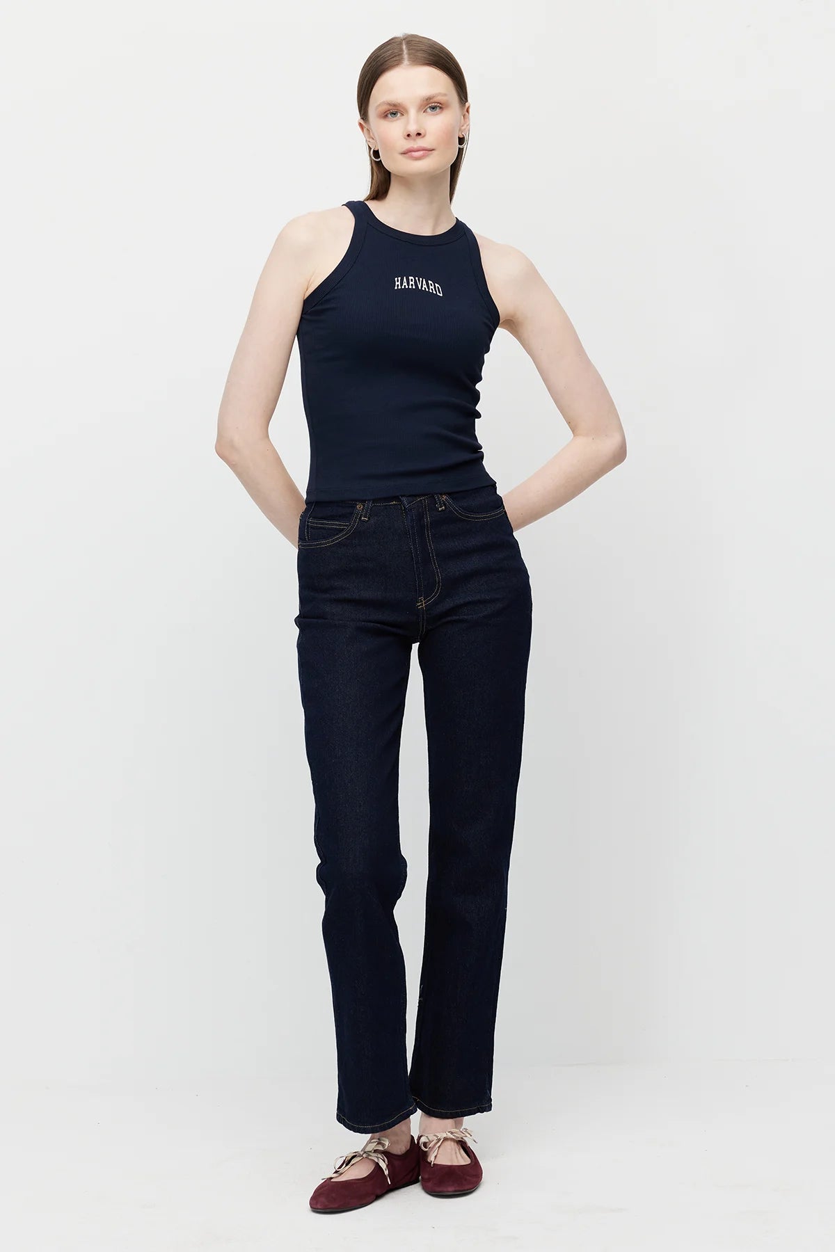 بدلة نسائية مطبوعة برقبة هالتر