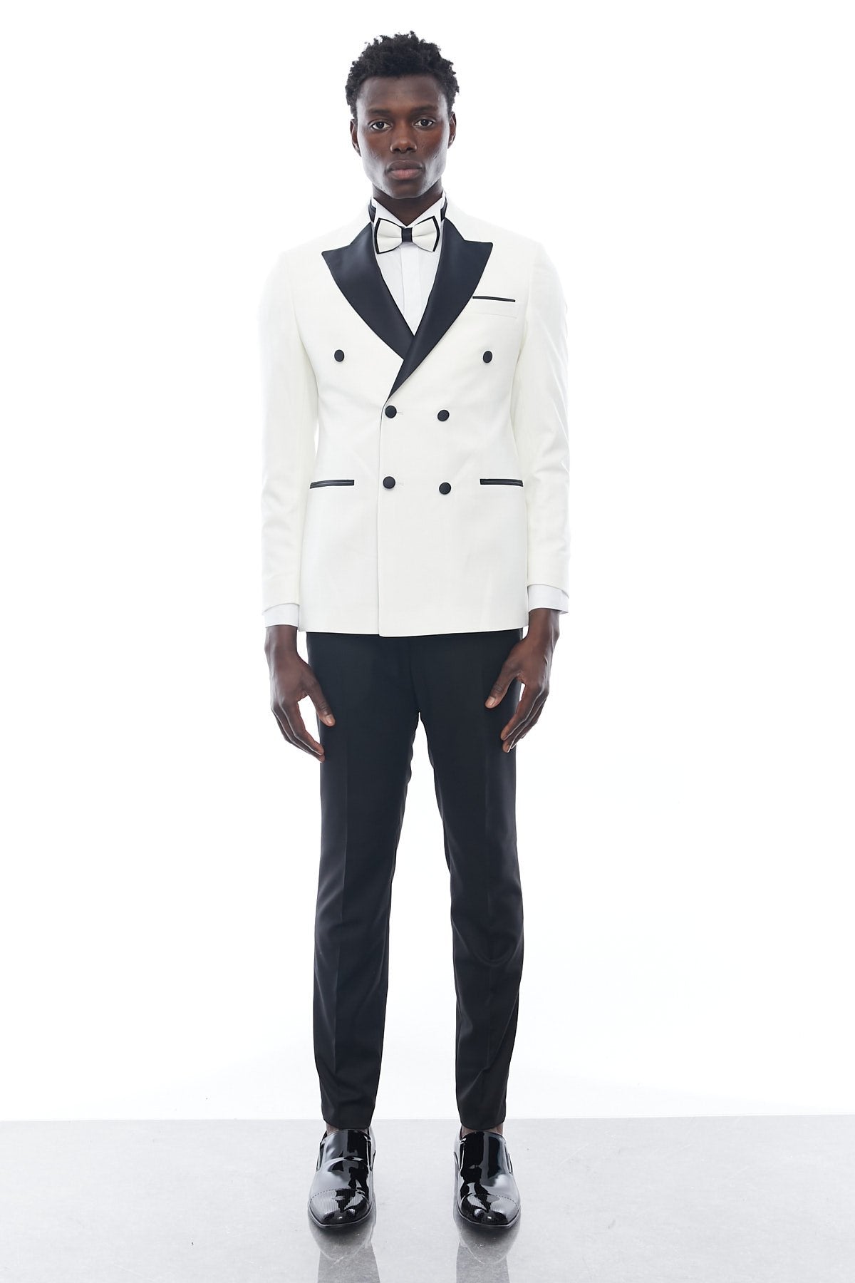 Slim Fit Swallow Collar Tuxedo Suit