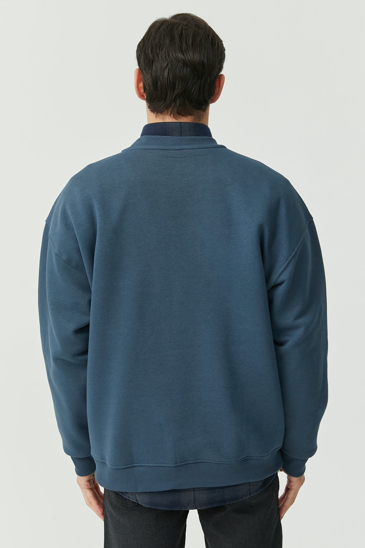 Crew Neck Basic Sweat Top
