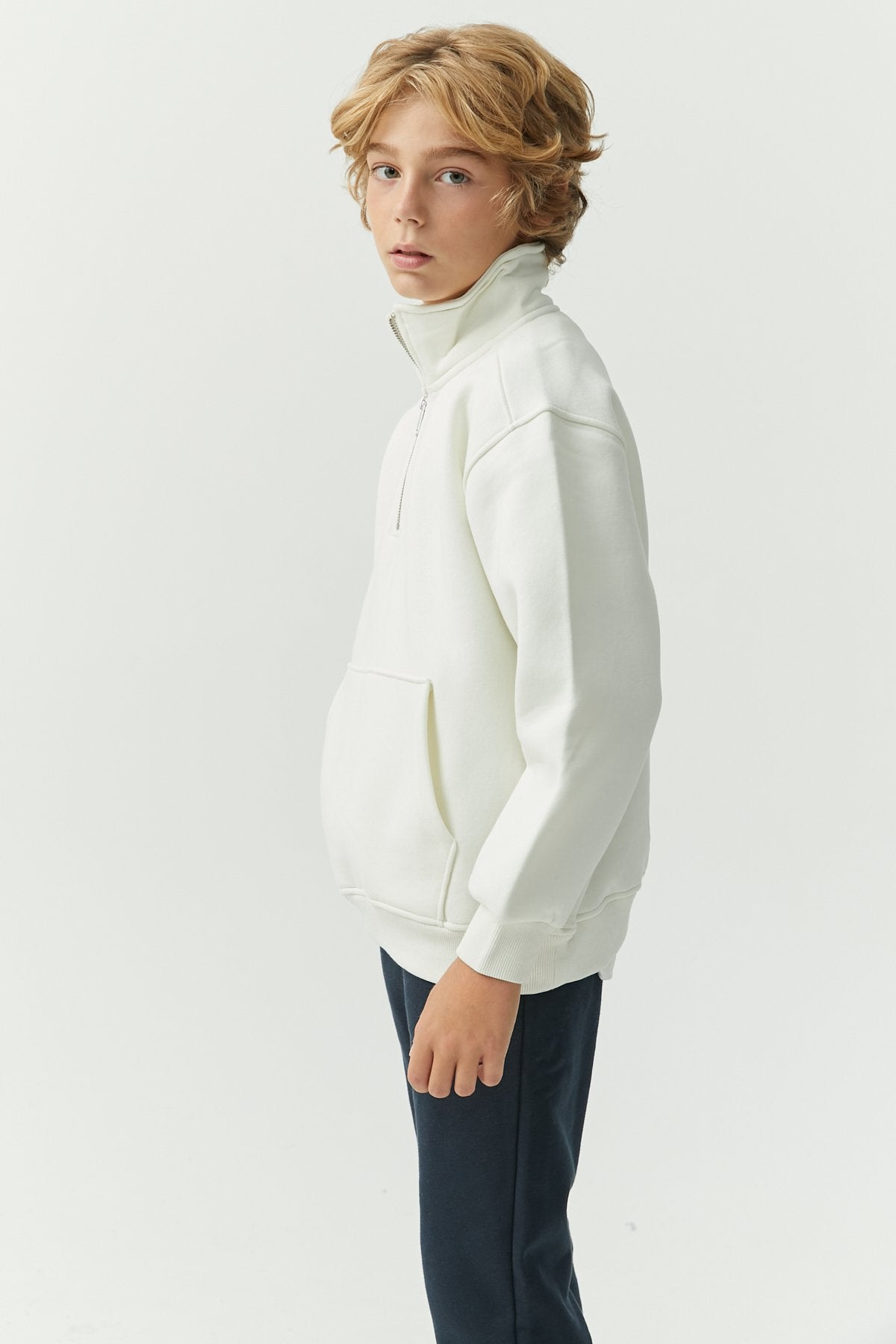 Boy's Collar Zippered Sweat Top
