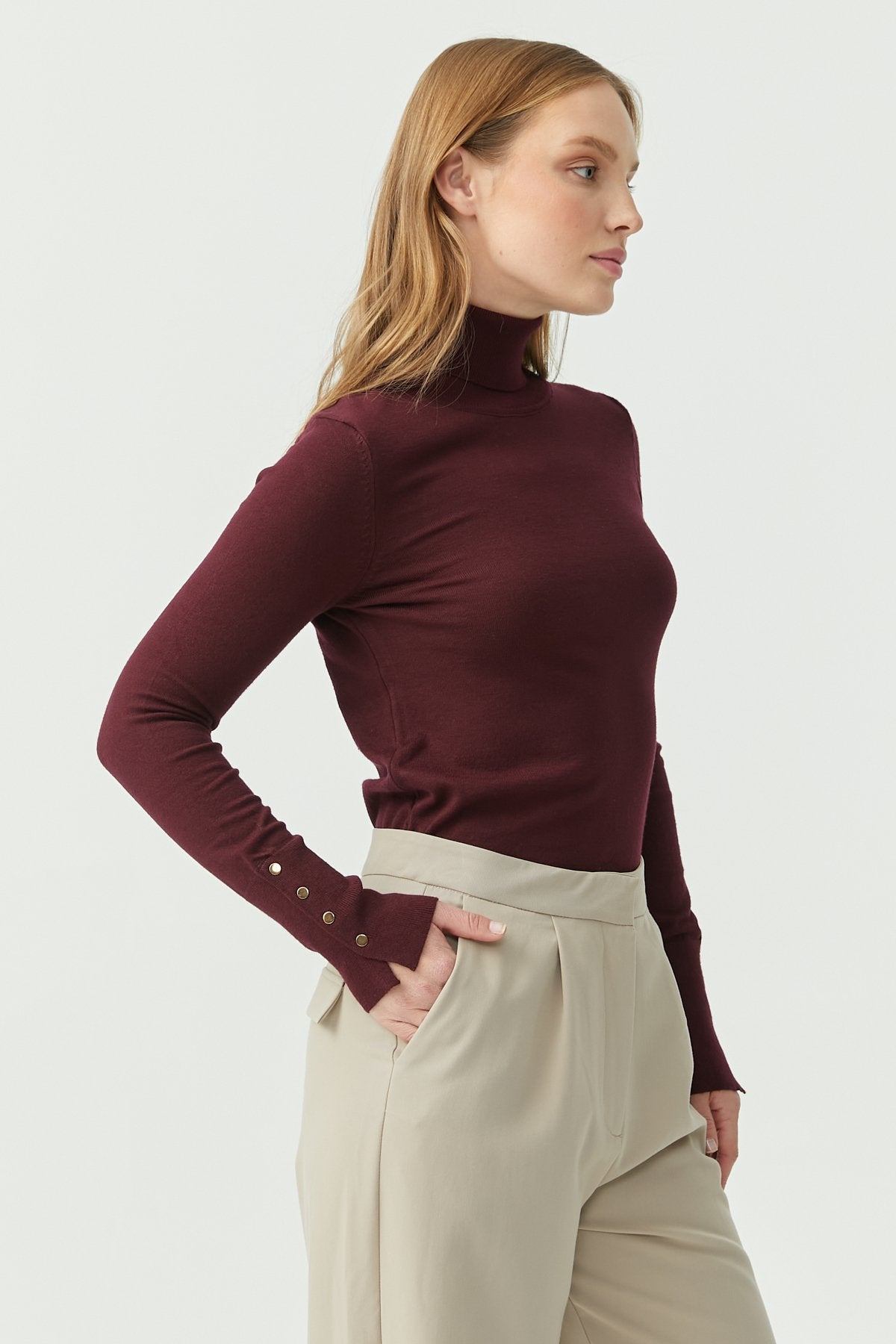 Women's Full Turtleneck Thin Knit Sweater