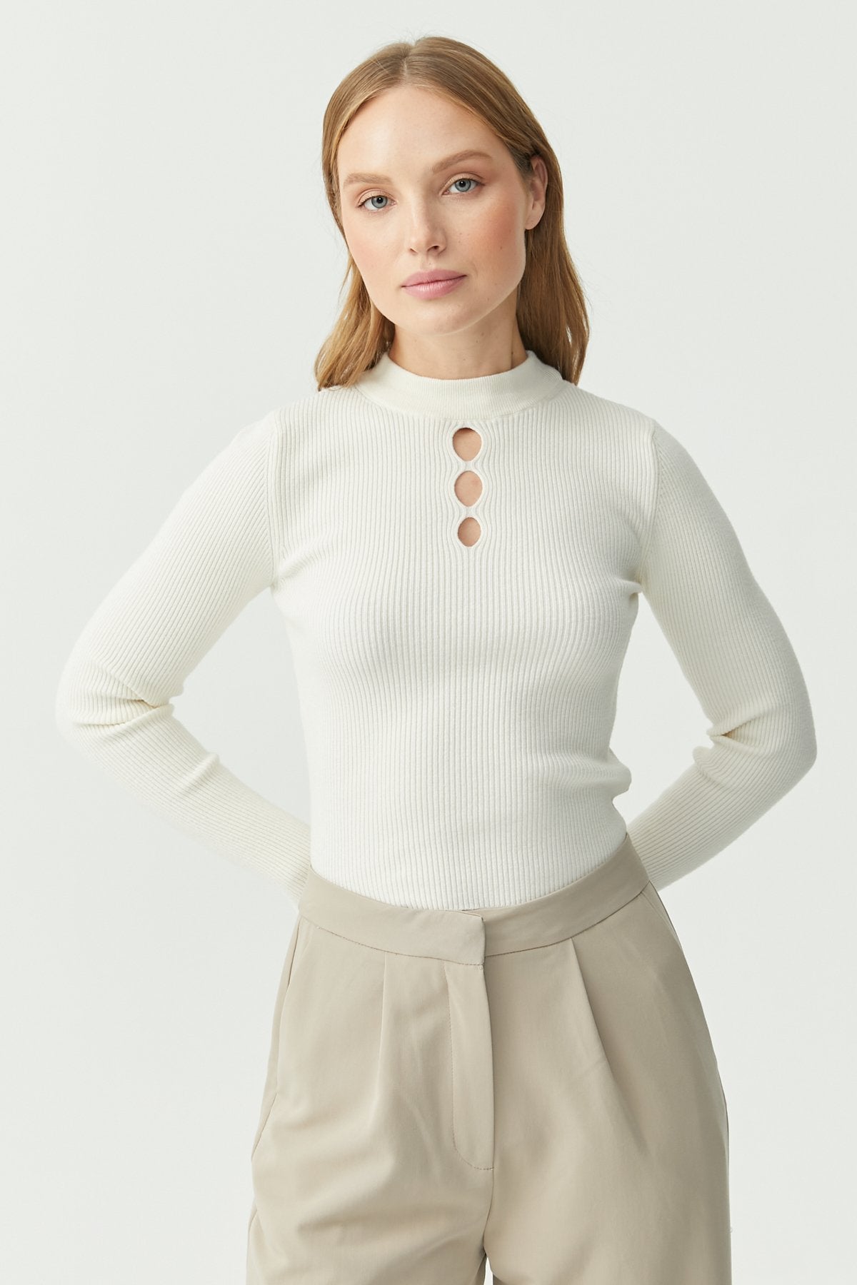 Women's Detailed Half Turtleneck Knitwear