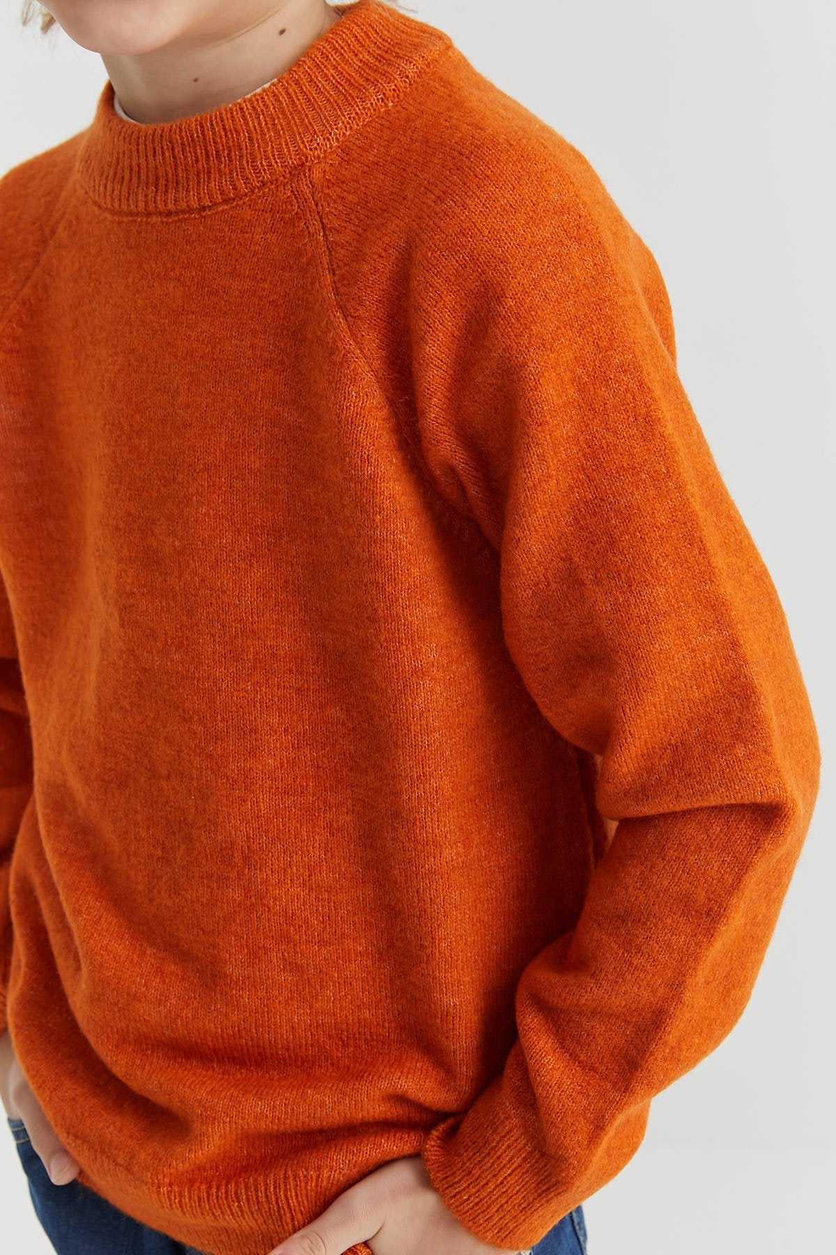 Erkek Çocuk Yuvarlak Yaka Örgü Kazak