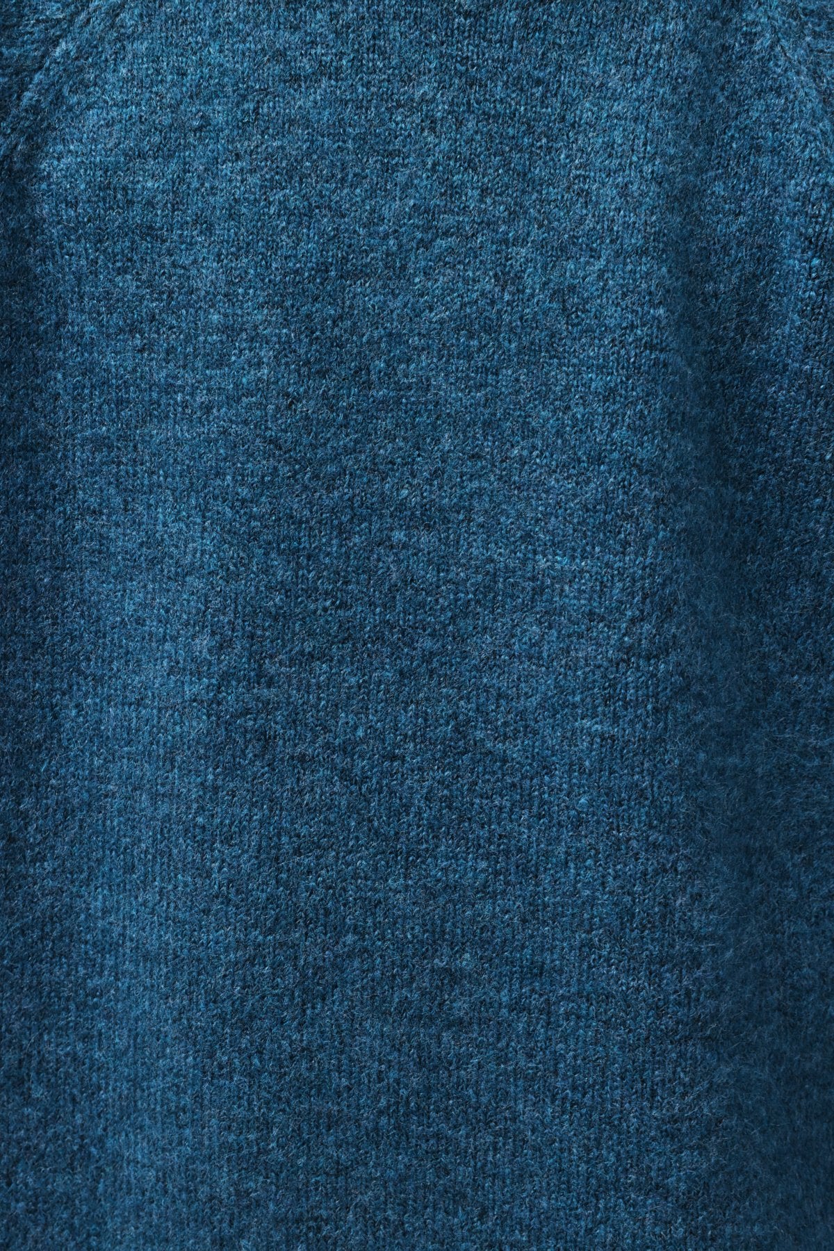 Erkek Çocuk Yuvarlak Yaka Örgü Kazak