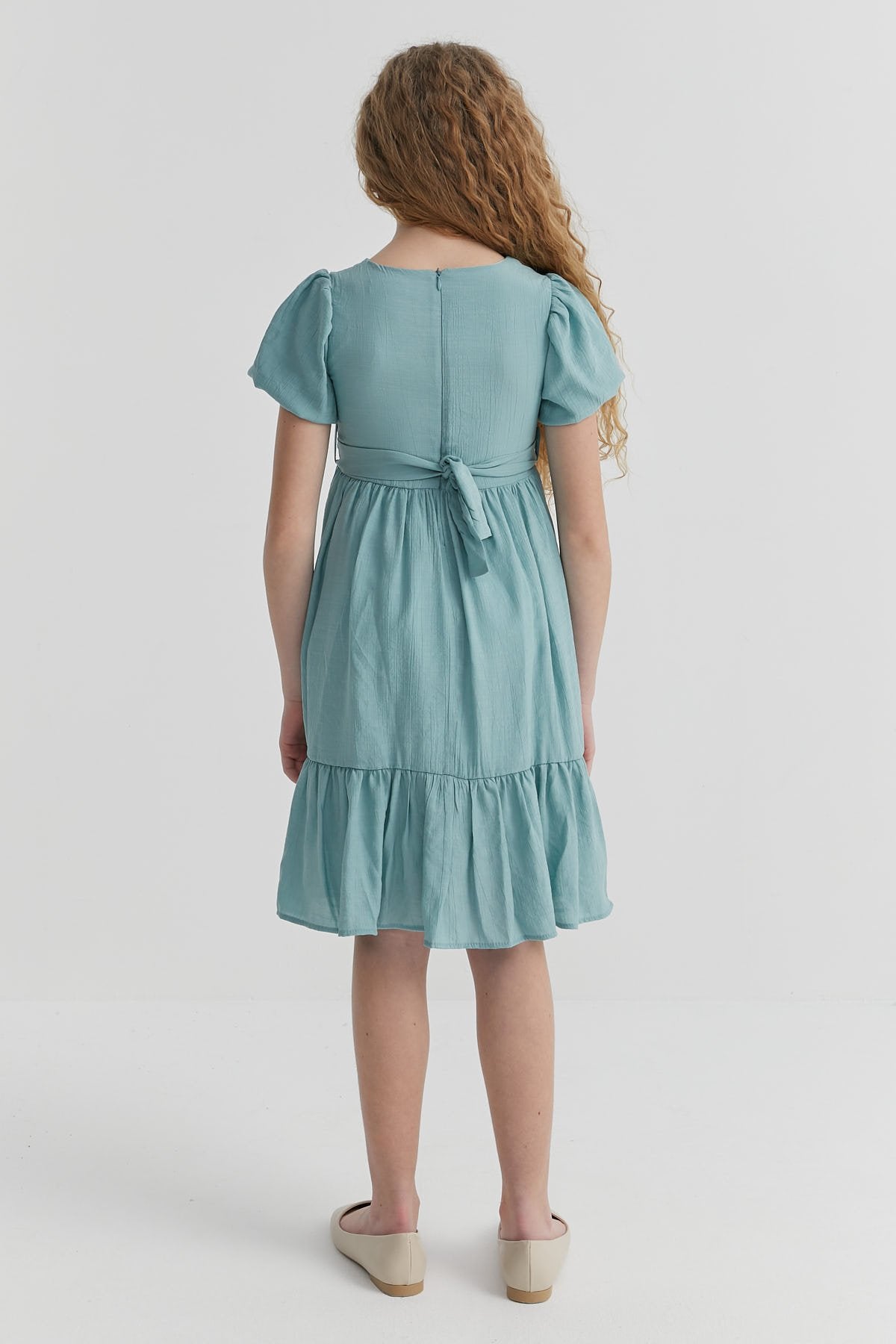 فستان بناتي برباط الخصر