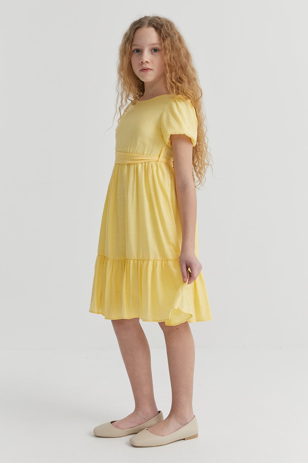 فستان بناتي برباط الخصر