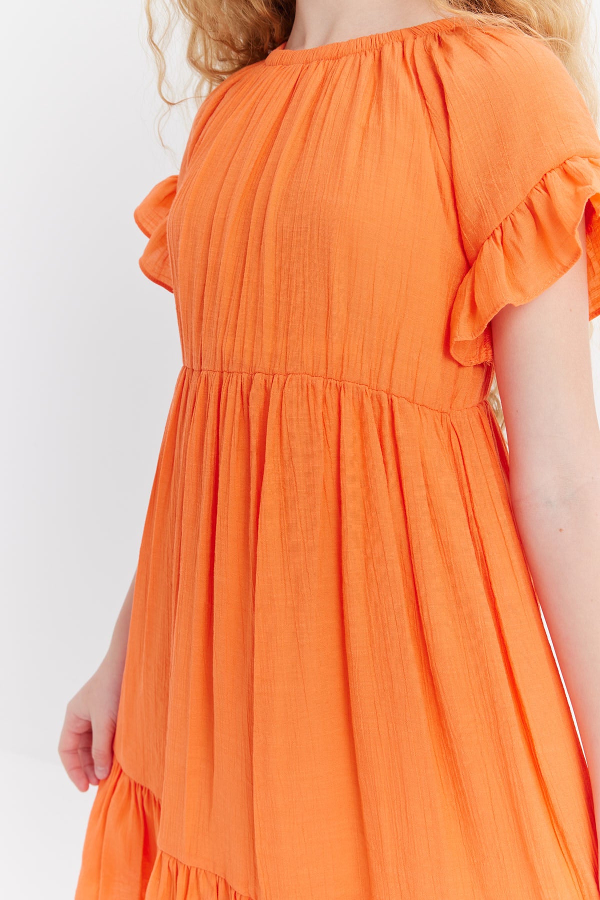 فستان بناتي مجمع عند الخصر