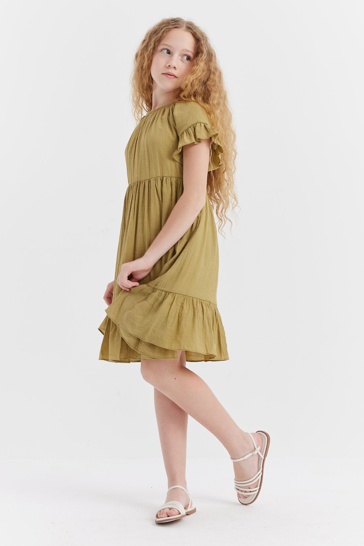 فستان بناتي مجمع عند الخصر