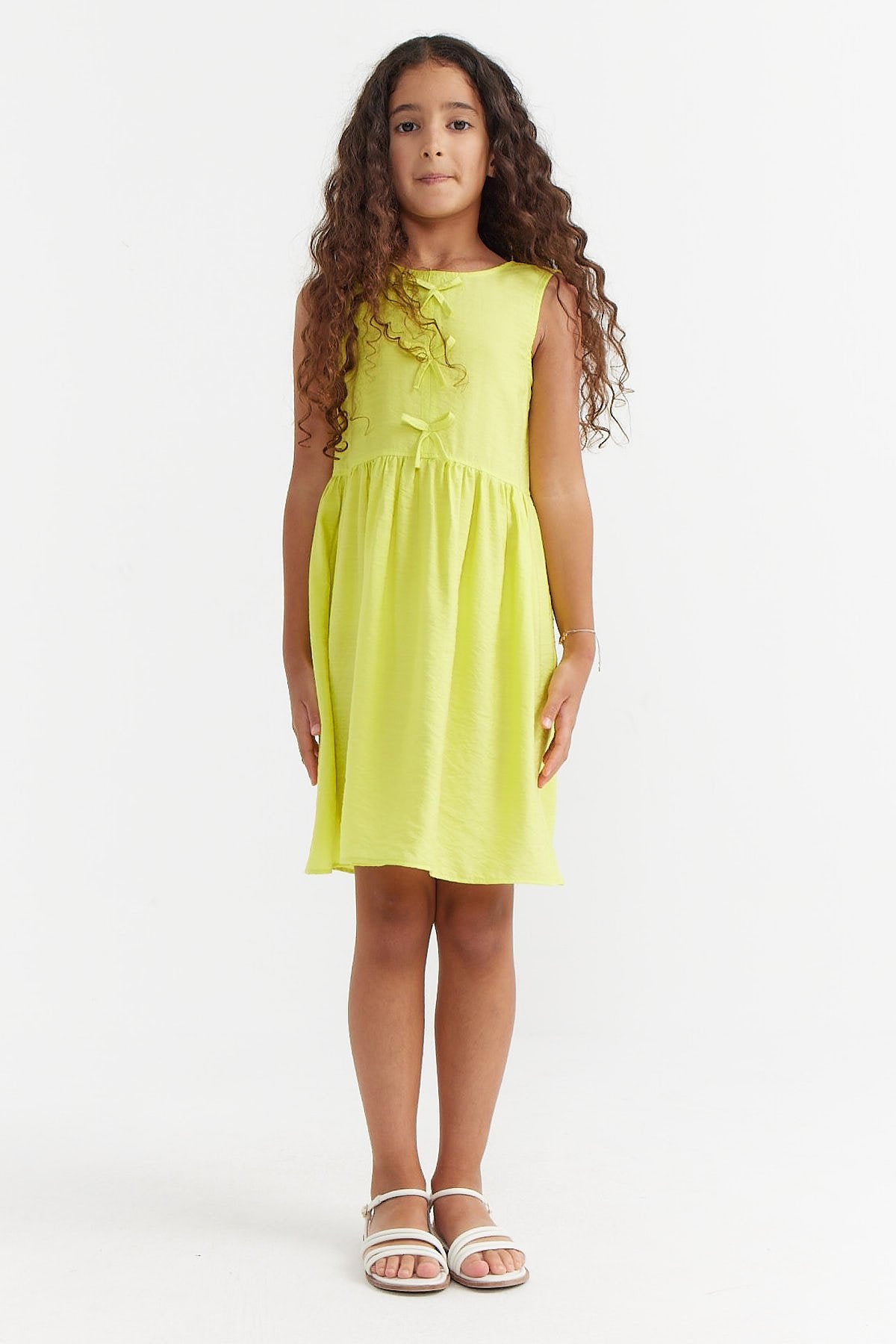 فستان بناتي