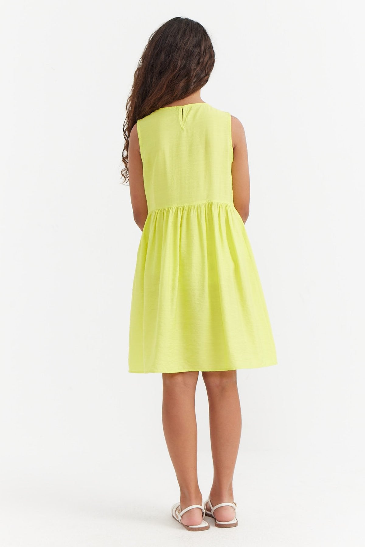 فستان بناتي