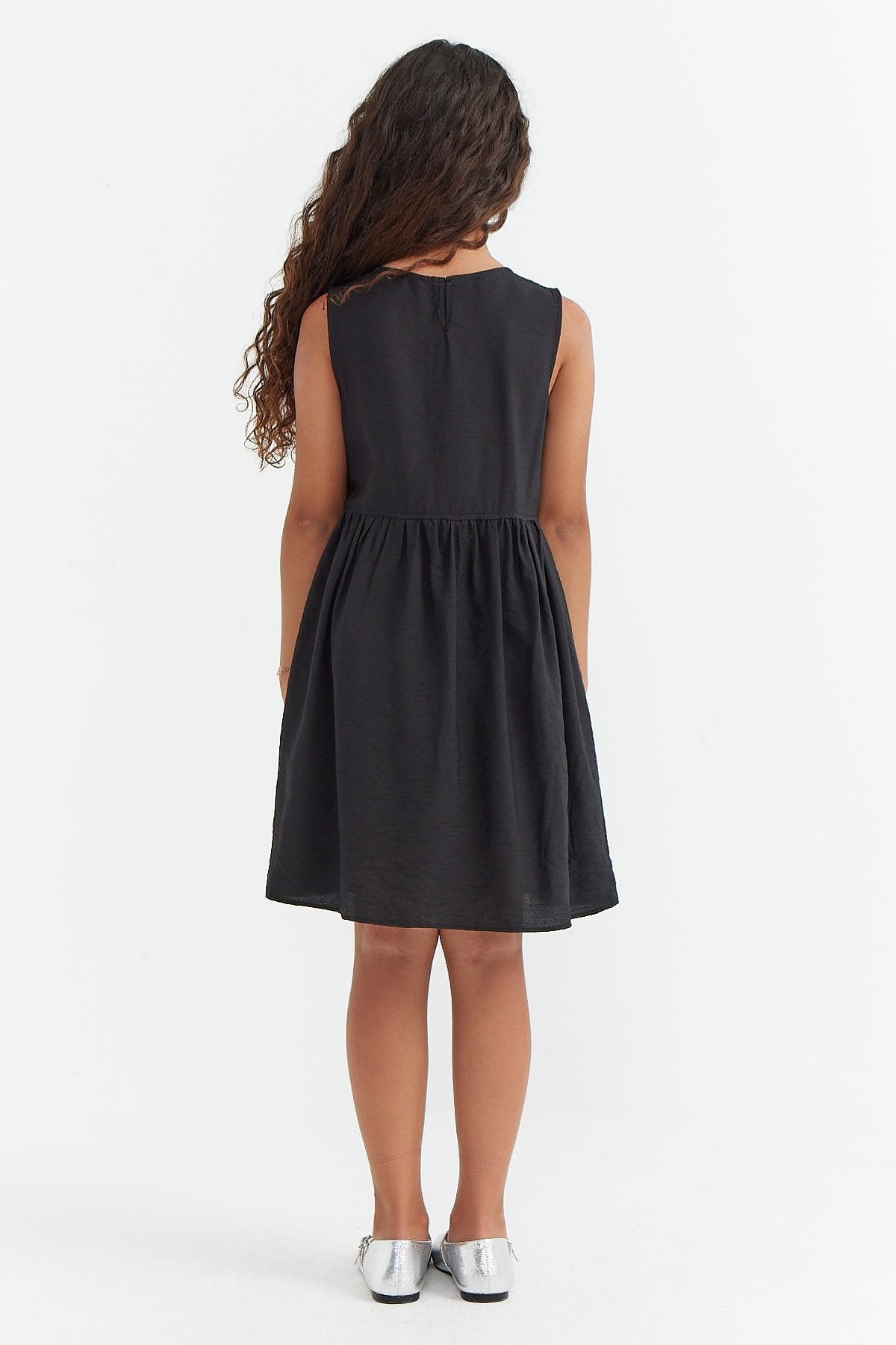 فستان بناتي