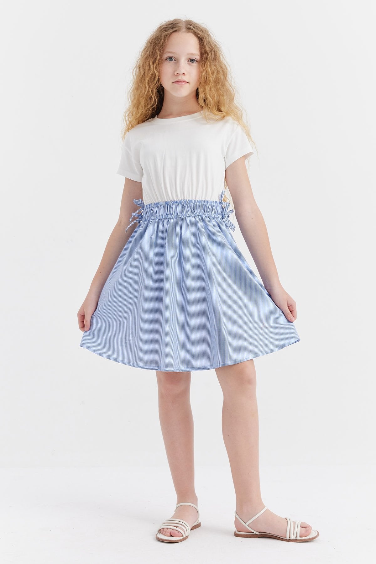 Girl's Ribbon Detailed Dress