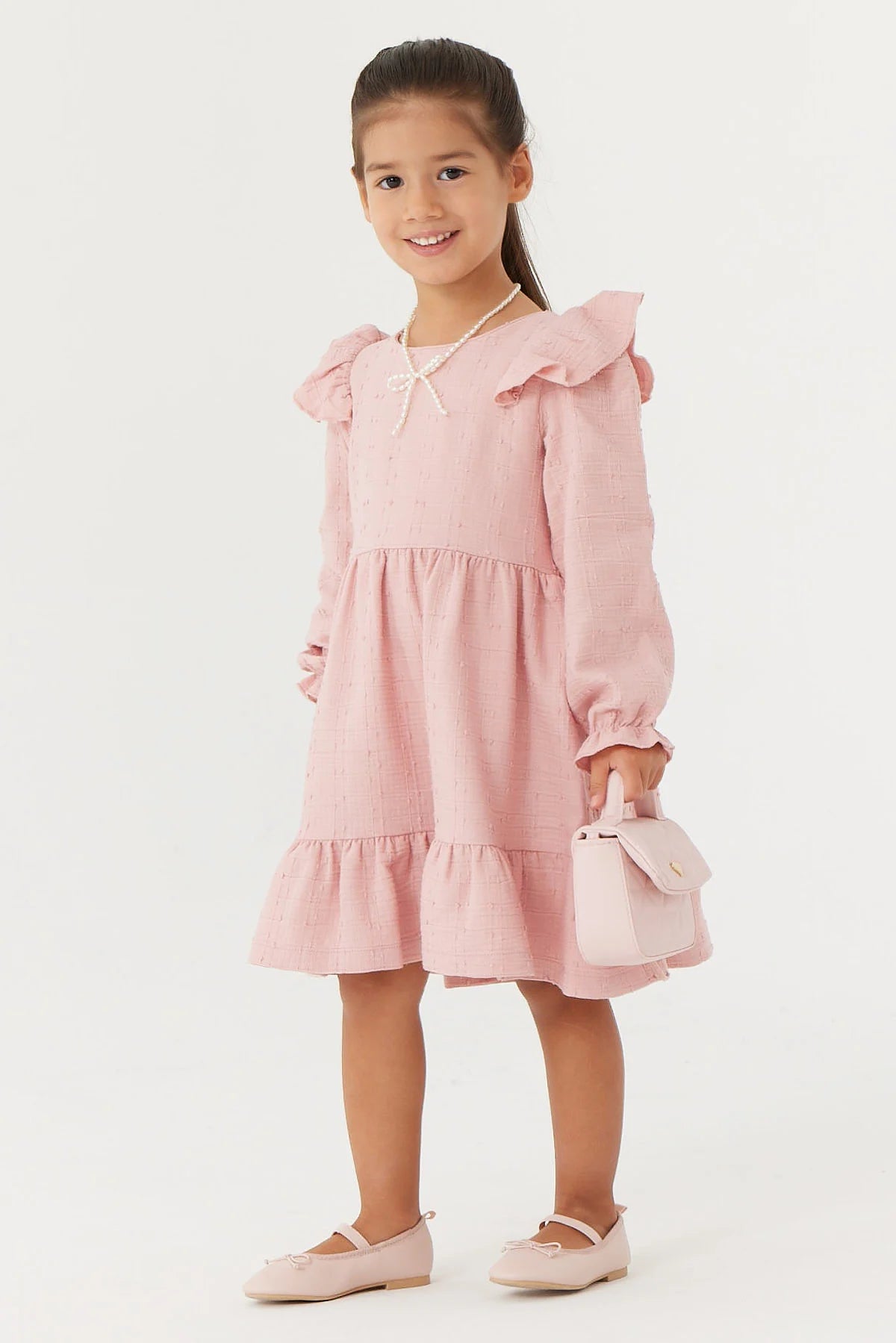 فستان بناتي بأكمام طويلة