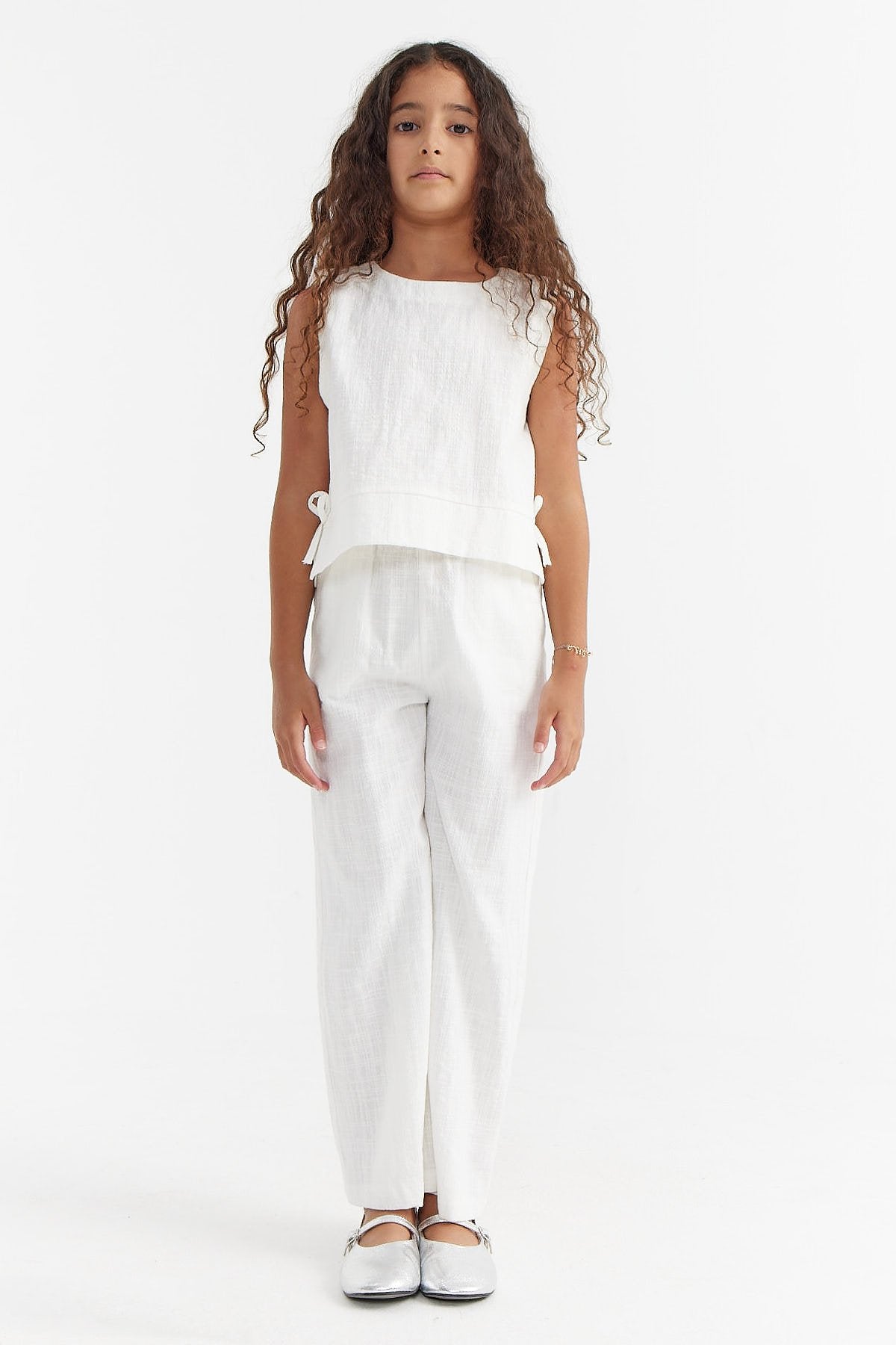 Girl's Textured 2-Piece Set