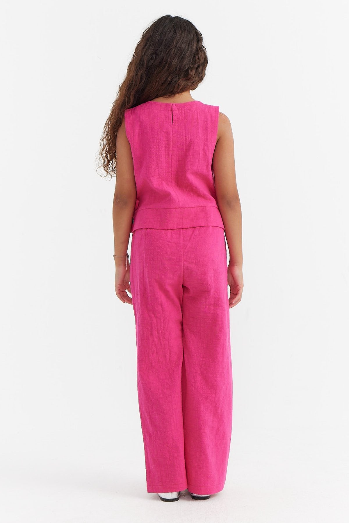 Girl's Textured 2-Piece Set
