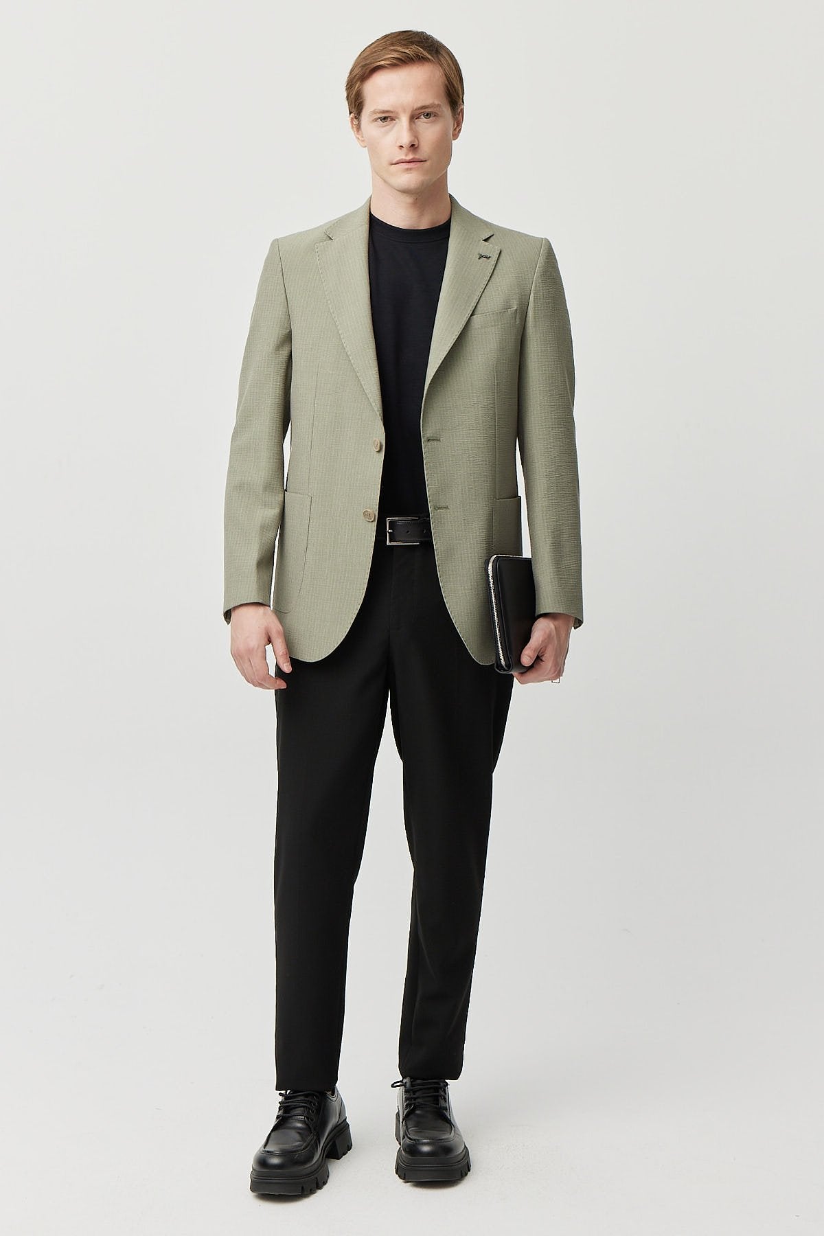 چاکەتی کلاسیکی مۆنۆ کۆلارە بۆ پیاوان