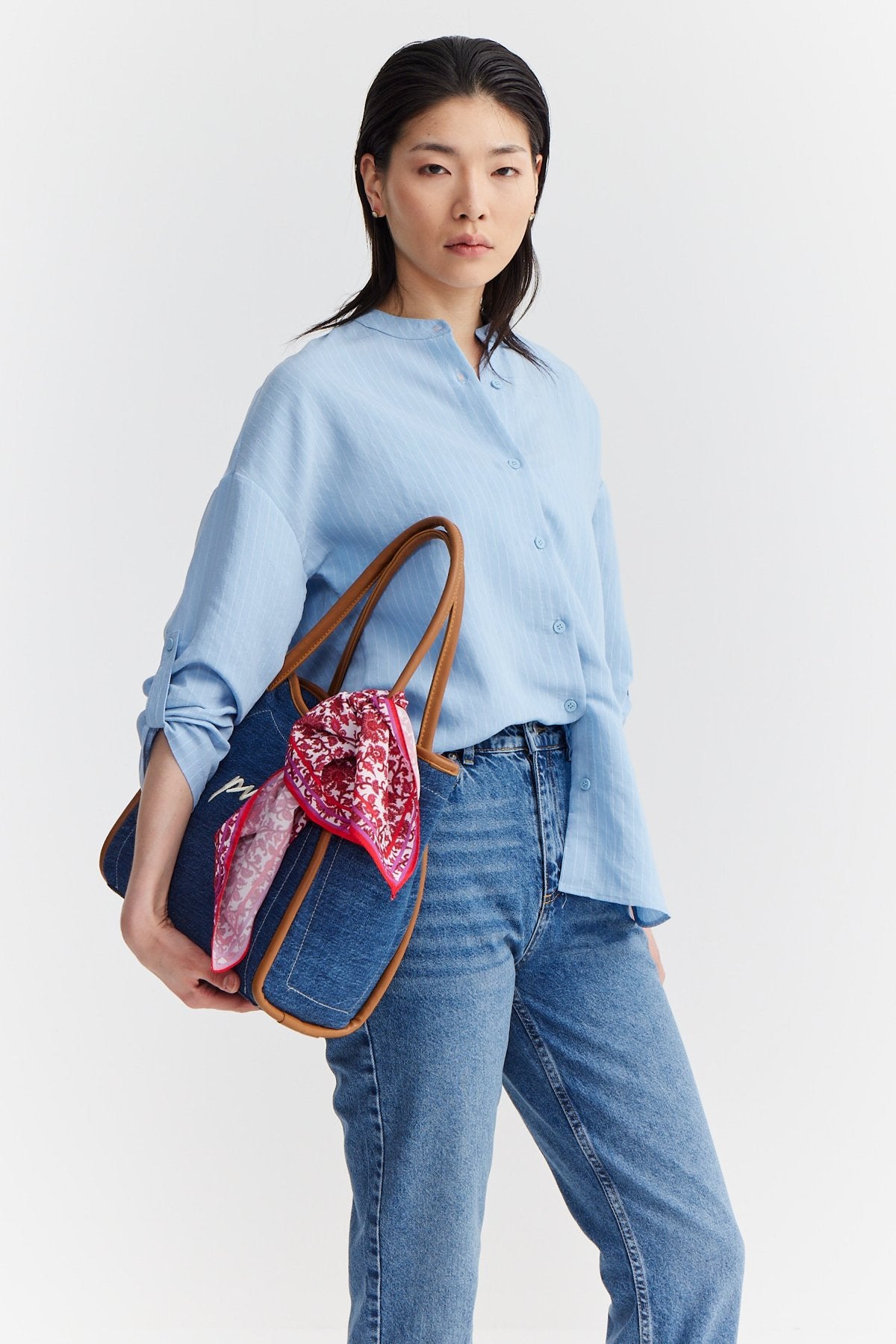 Women's Stripe Detailed Turn-down Collar Shirt