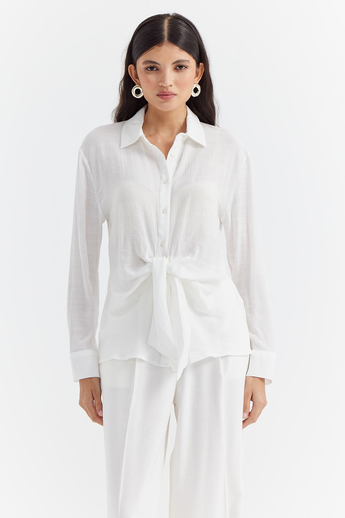 Women's Knotted and Flowy Shirt