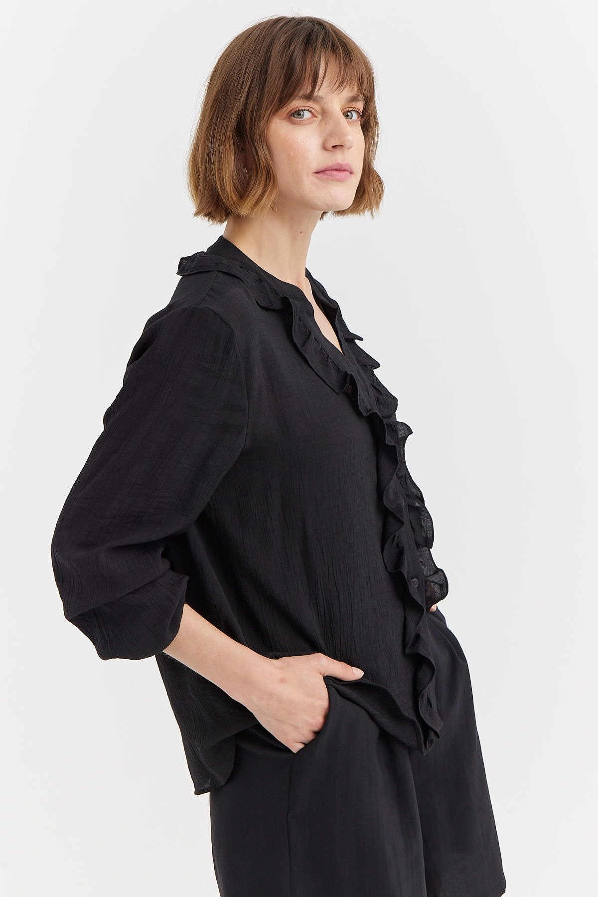 Women's Ruffle Detailed Collar Shirt