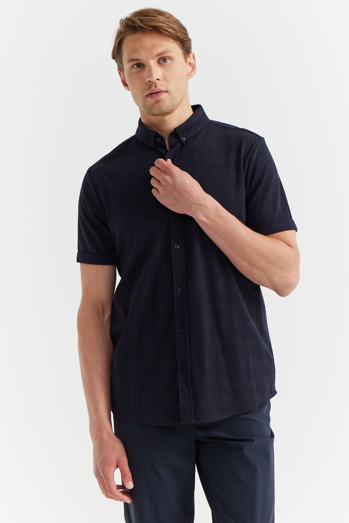 Men's Short Sleeve Textured Shirt